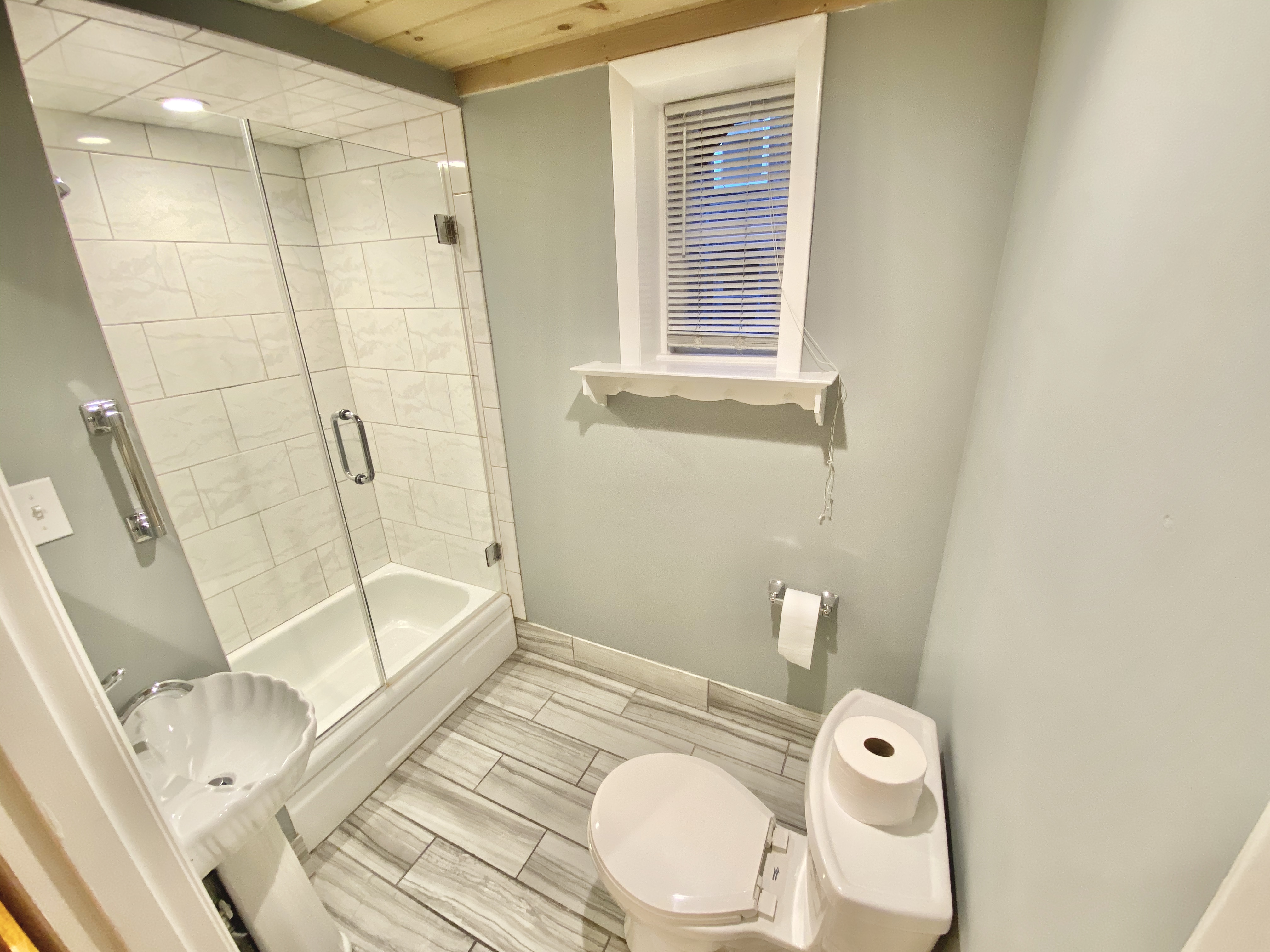 1.5 bed, 1.5 bath apartment for rent at 10 Henchman St Unit 15, North End — photo 8 of 15