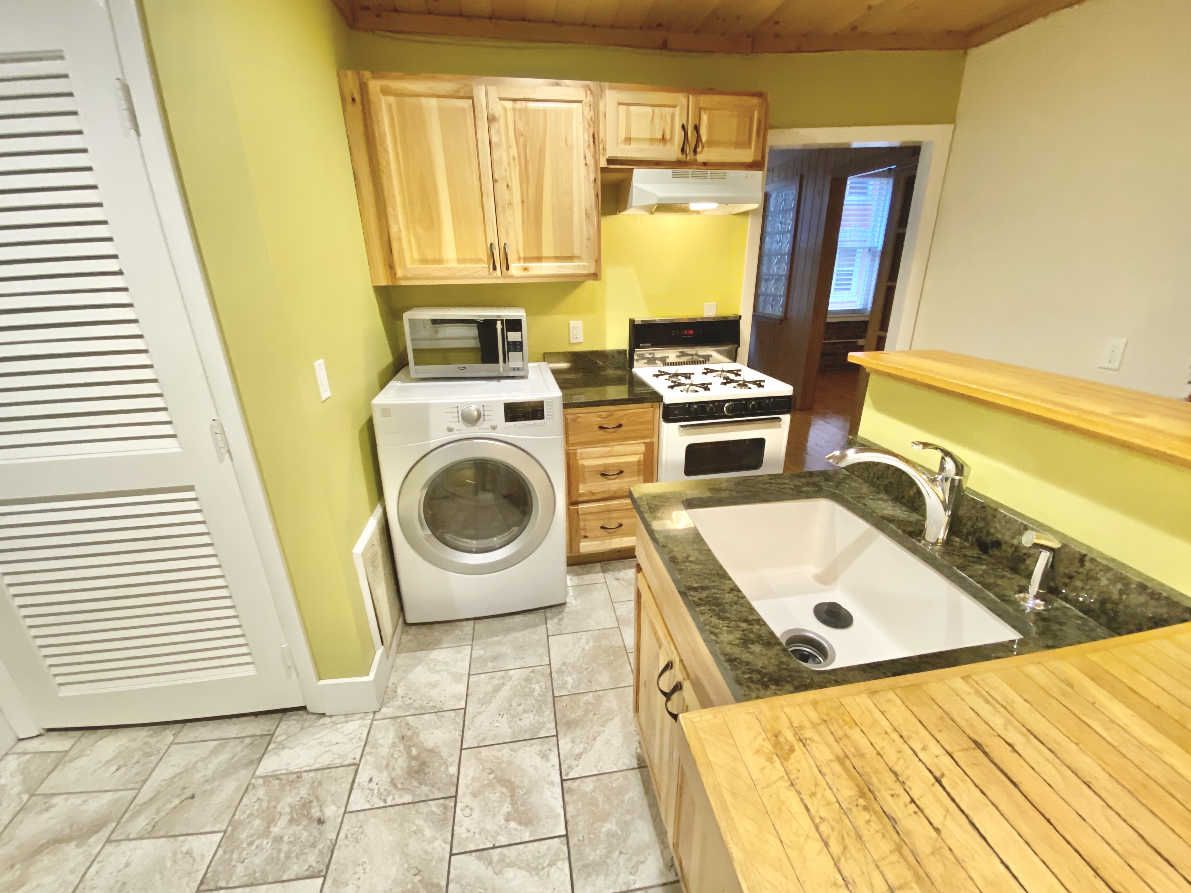 1.5 bed, 1.5 bath apartment for rent at 10 Henchman St Unit 15, North End — photo 14 of 15
