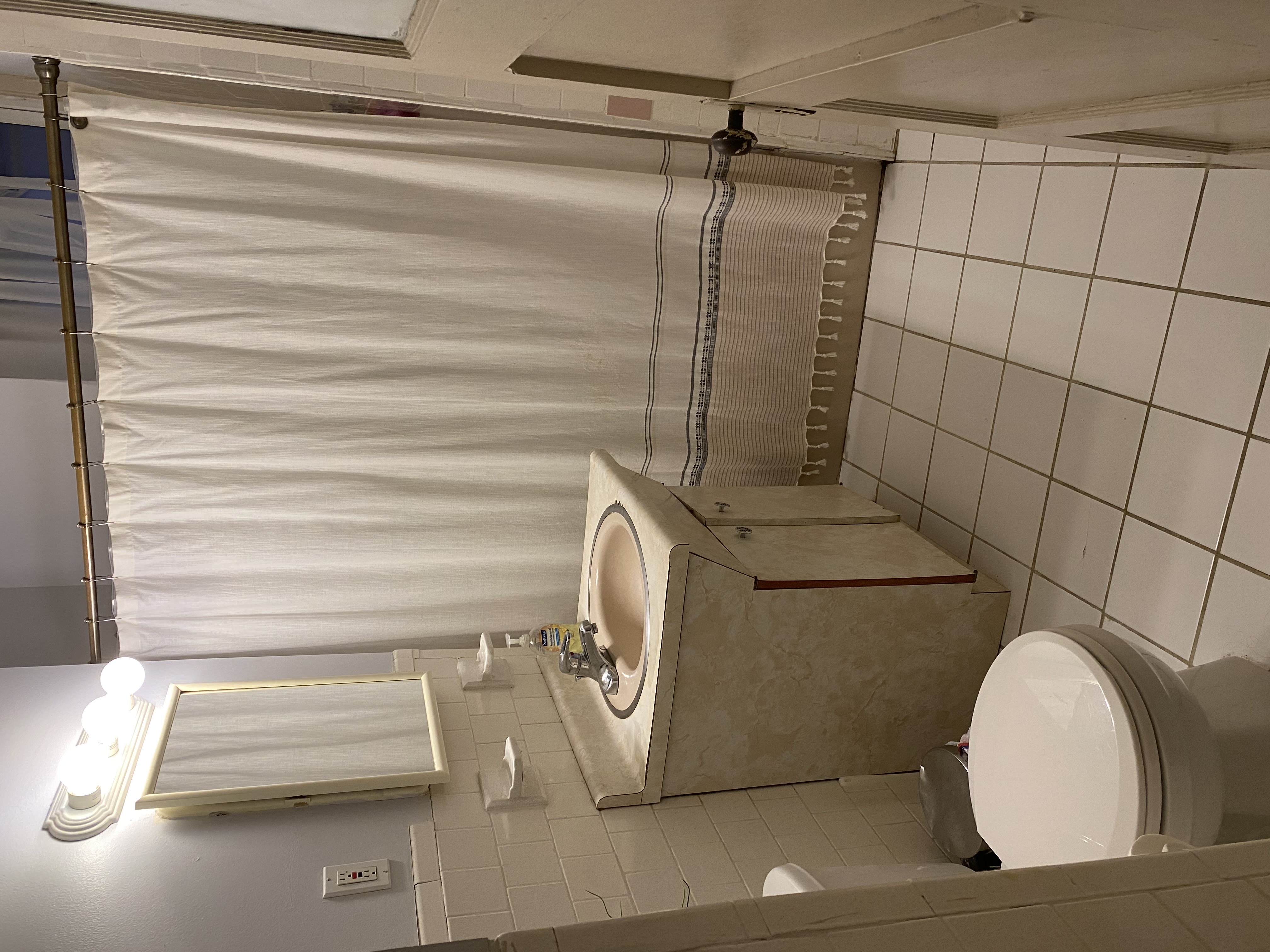 12 Parkway Rd, Riverway Island