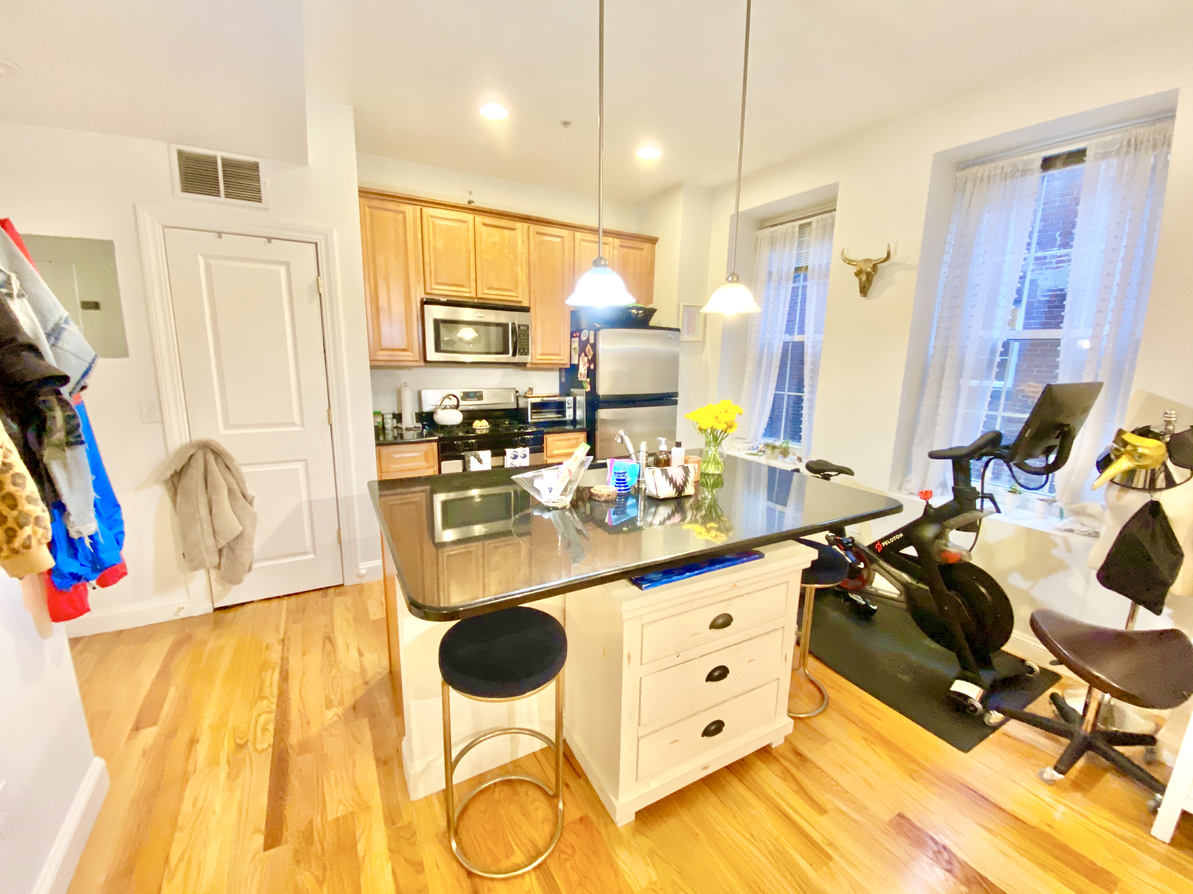 1 bed, 1 bath apartment for rent at 12 North Bennet St Unit 7, North End — photo 3 of 16
