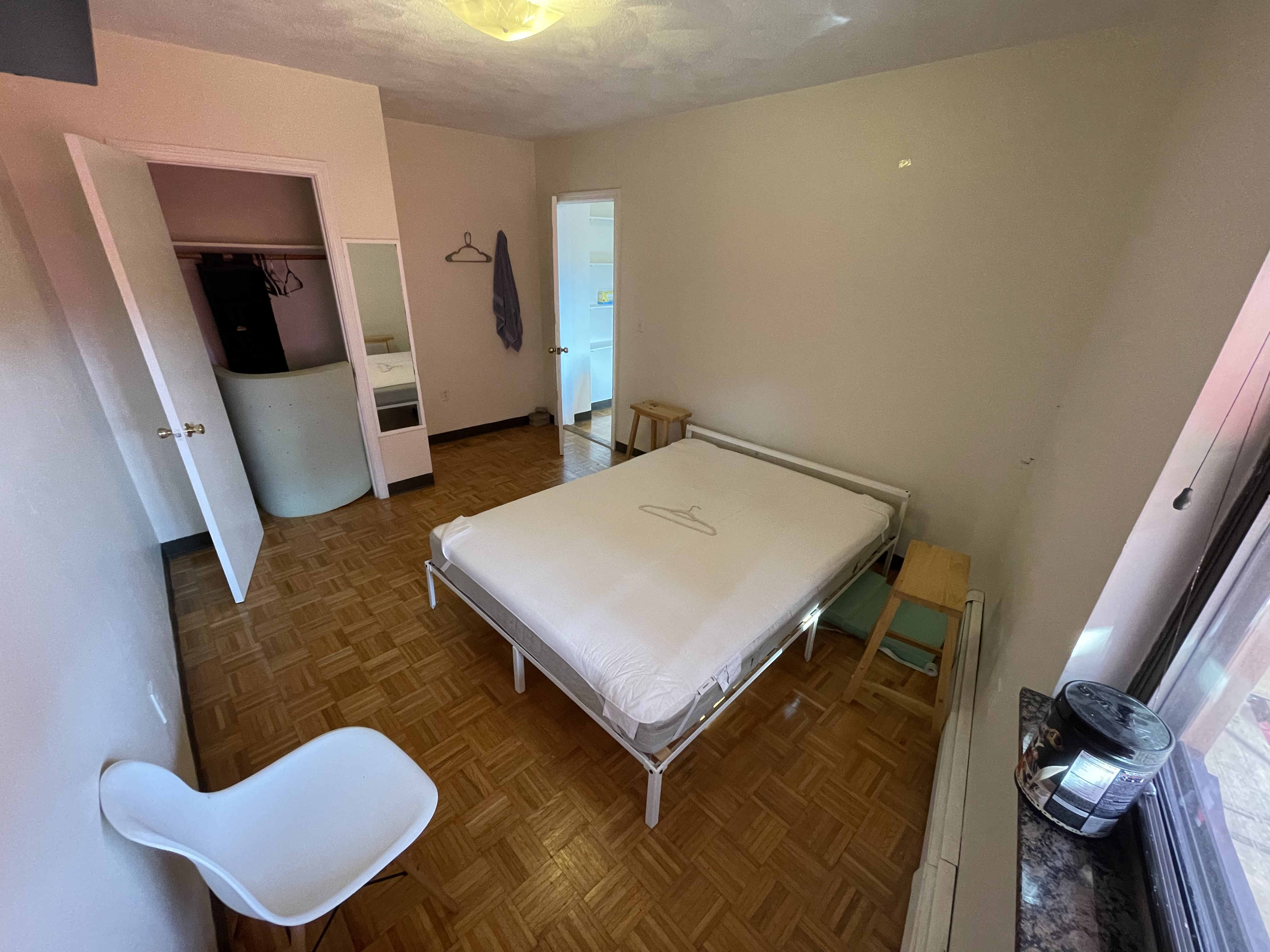 2 bed, 1 bath apartment for rent at 1200 Massachusetts Ave Unit 22-E, Harvard Square — photo 6 of 14