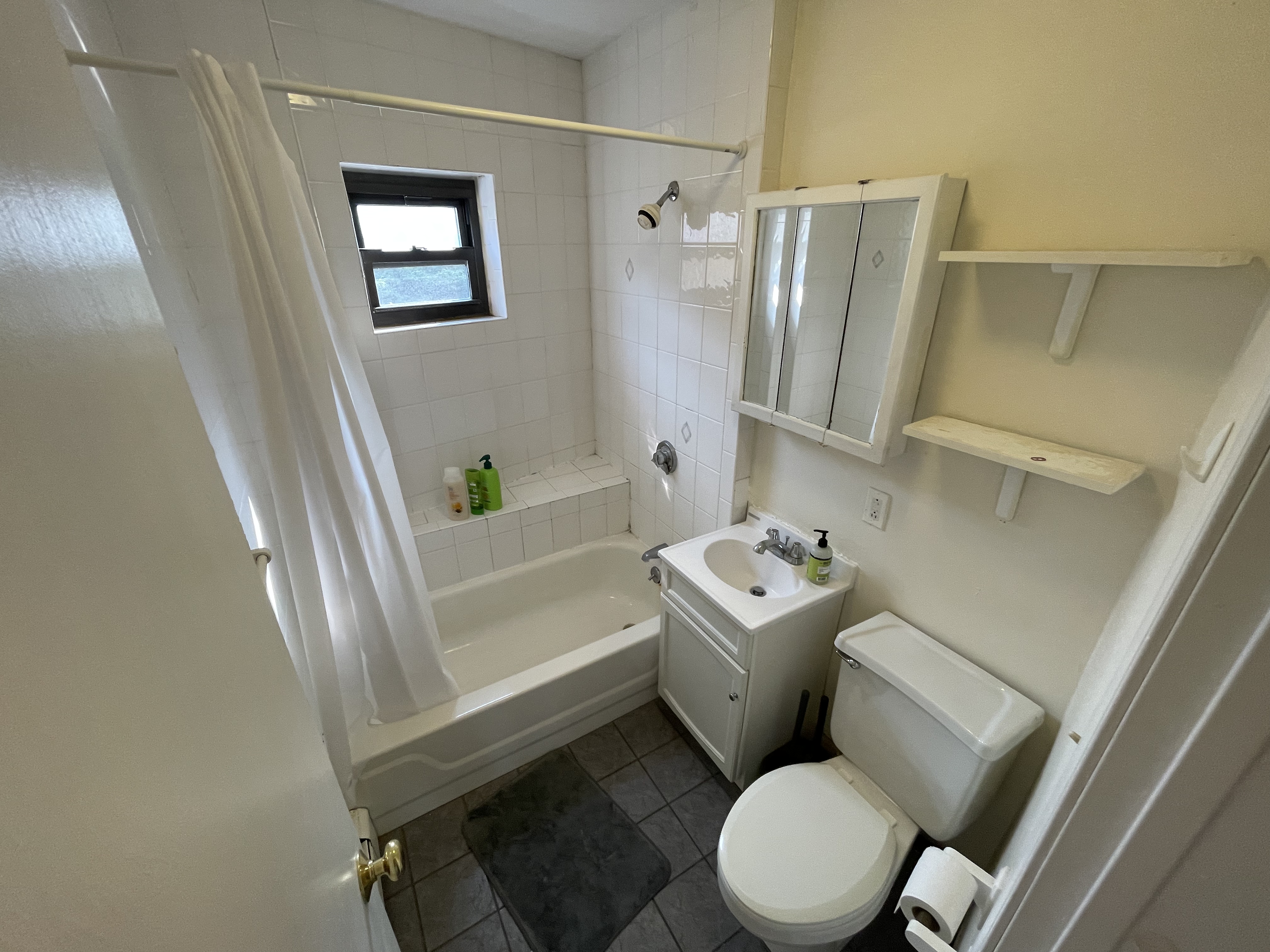 2 bed, 1 bath apartment for rent at 1200 Massachusetts Ave Unit 22-E, Harvard Square — photo 7 of 14