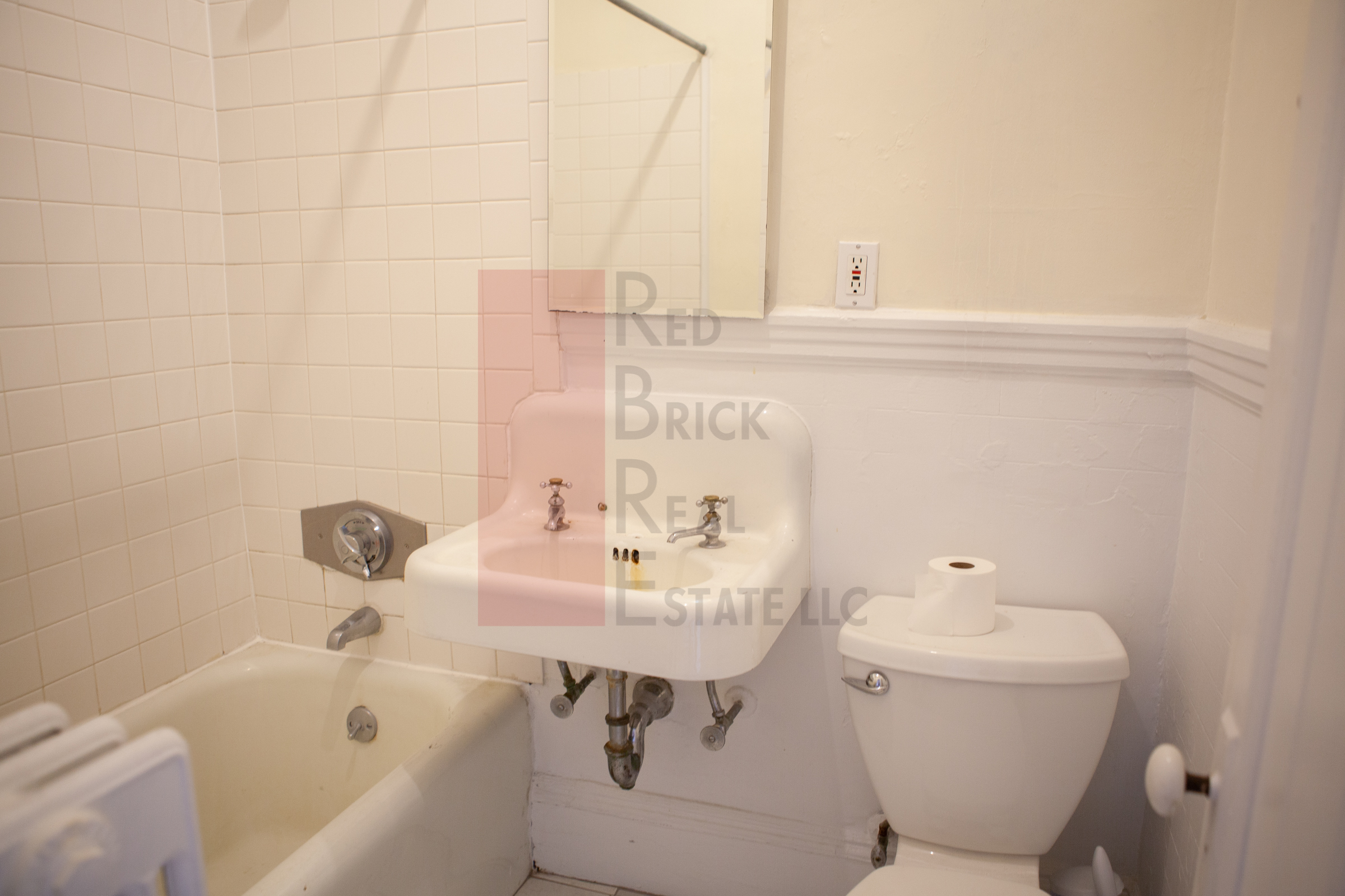 Studio bed, 1 bath apartment for rent at 45 Grove St Unit 8, Beacon Hill — photo 6 of 6