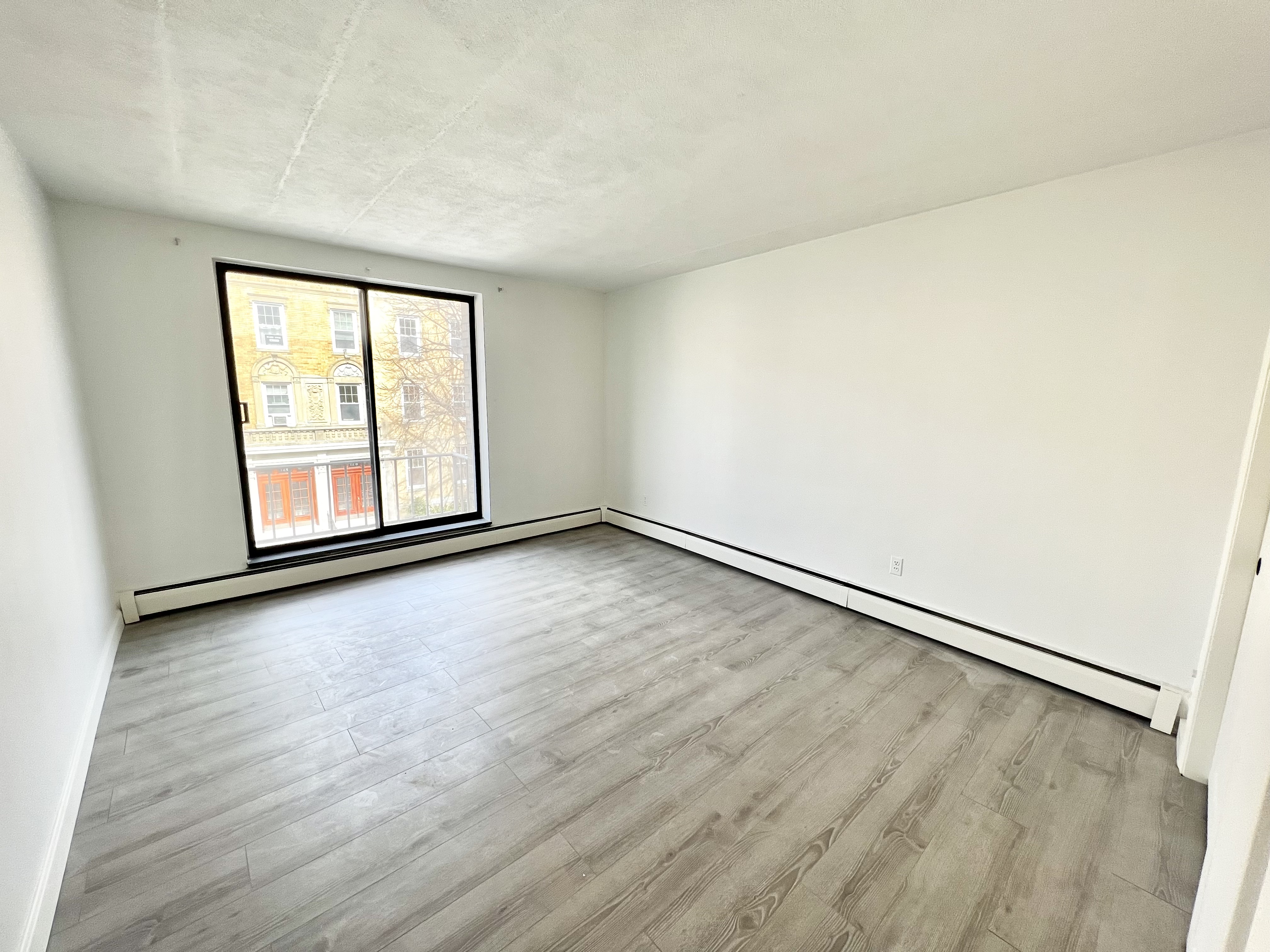 1 bed, 1 bath apartment for rent at 123 Sewall Ave Unit 2, Coolidge Corner — photo 8 of 12