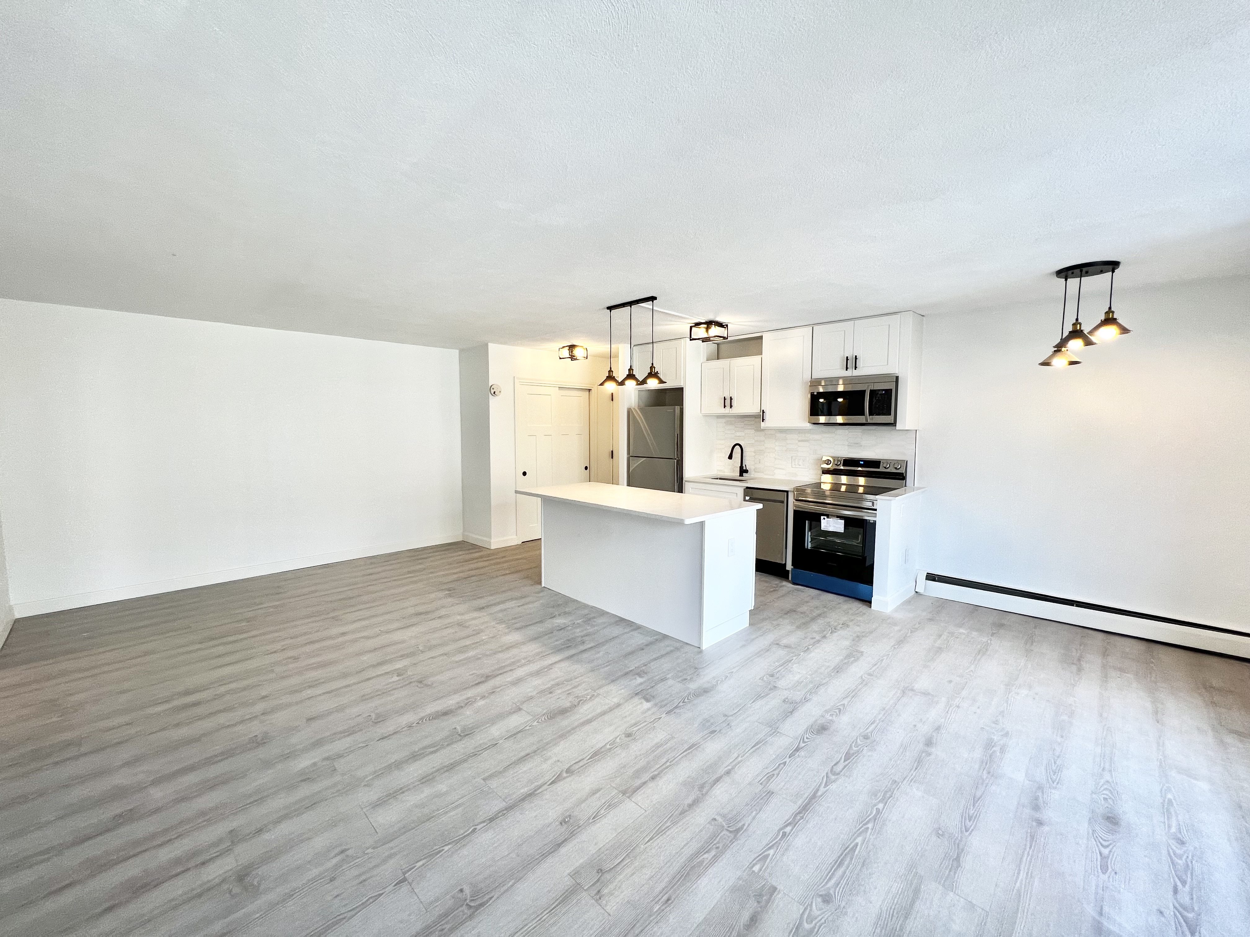 1 bed, 1 bath apartment for rent at 123 Sewall Ave Unit 2, Coolidge Corner — photo 7 of 12