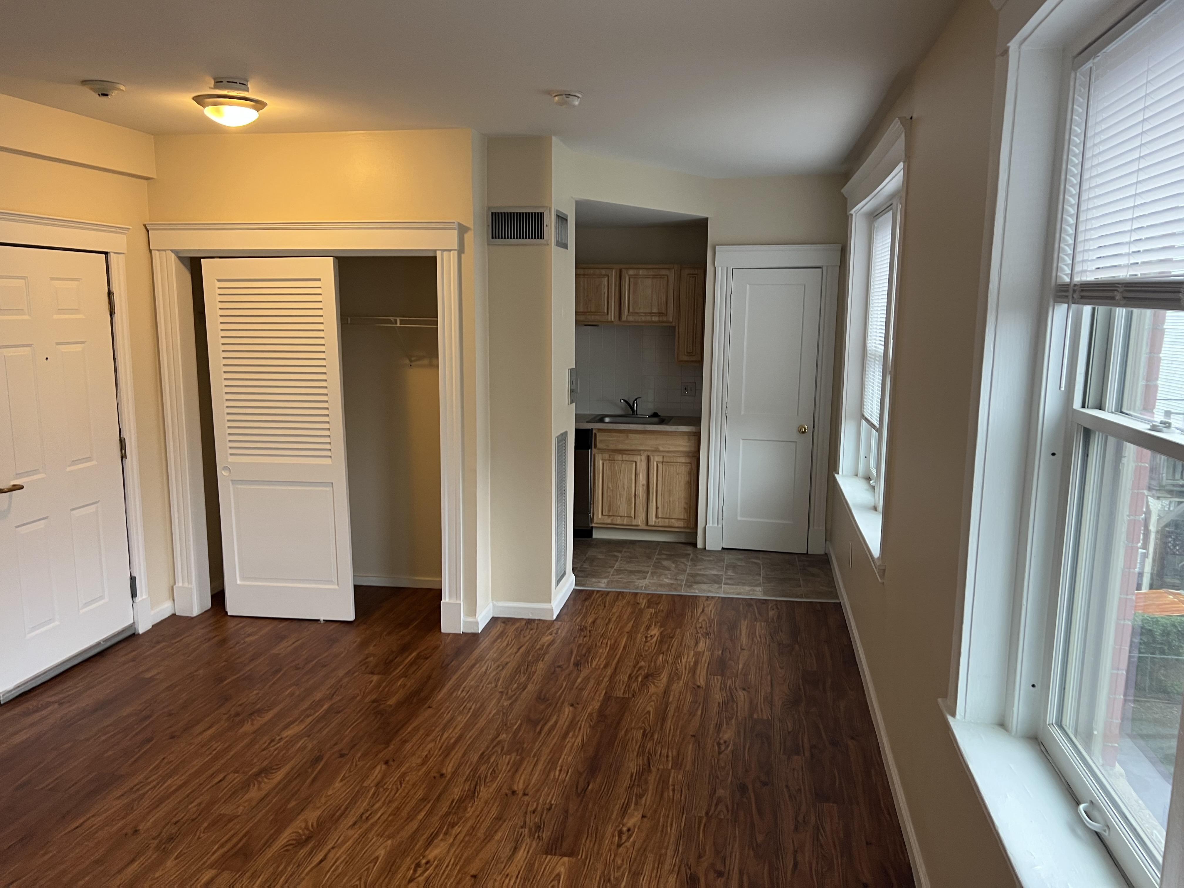 Studio bed, 1 bath apartment for rent at 706 Huntington Ave Unit 306, Mission Hill — photo 2 of 6
