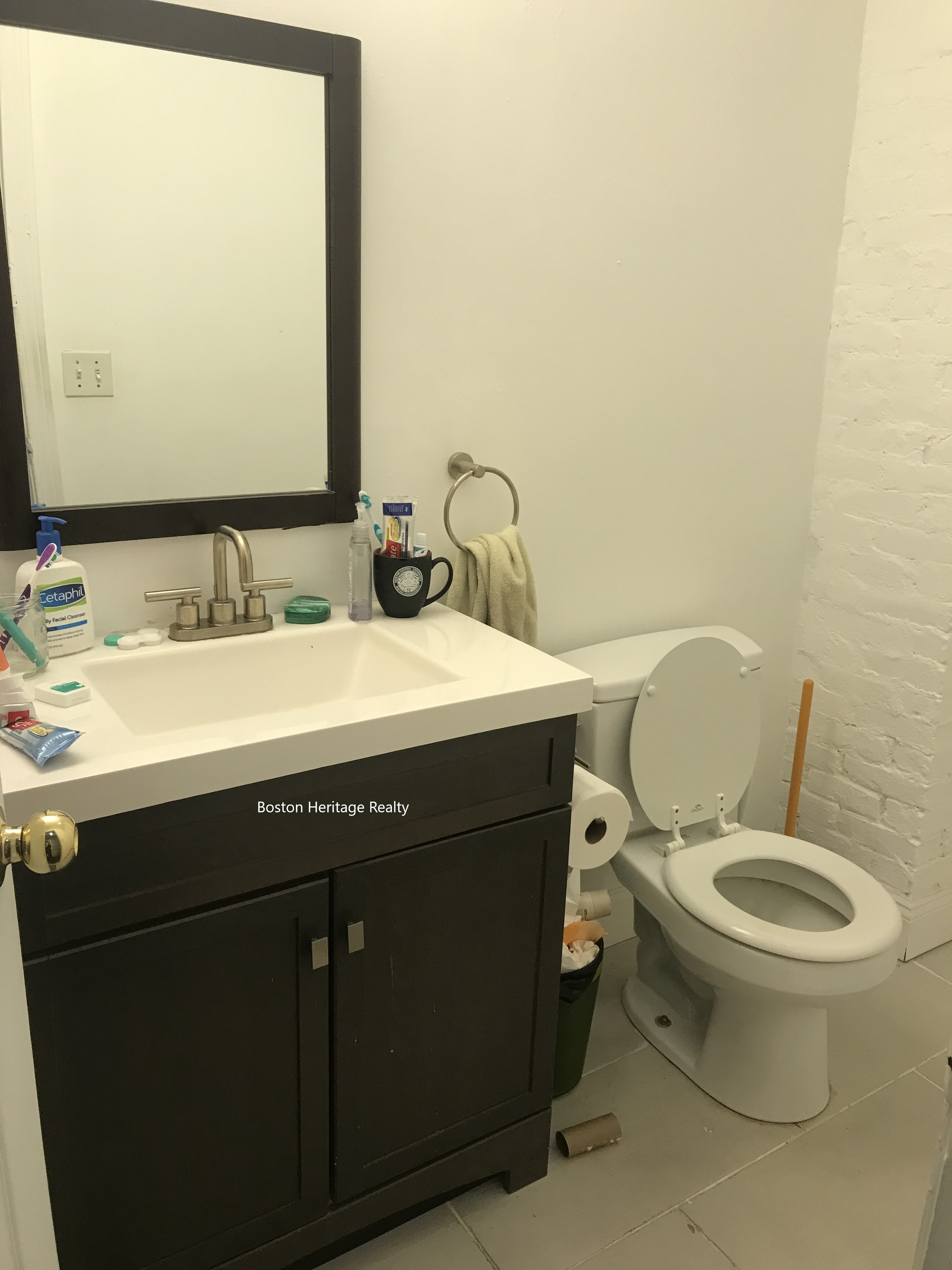 6 bed, 2 bath apartment for rent at 610 Columbus Ave Unit 1M, Fenway — photo 11 of 24