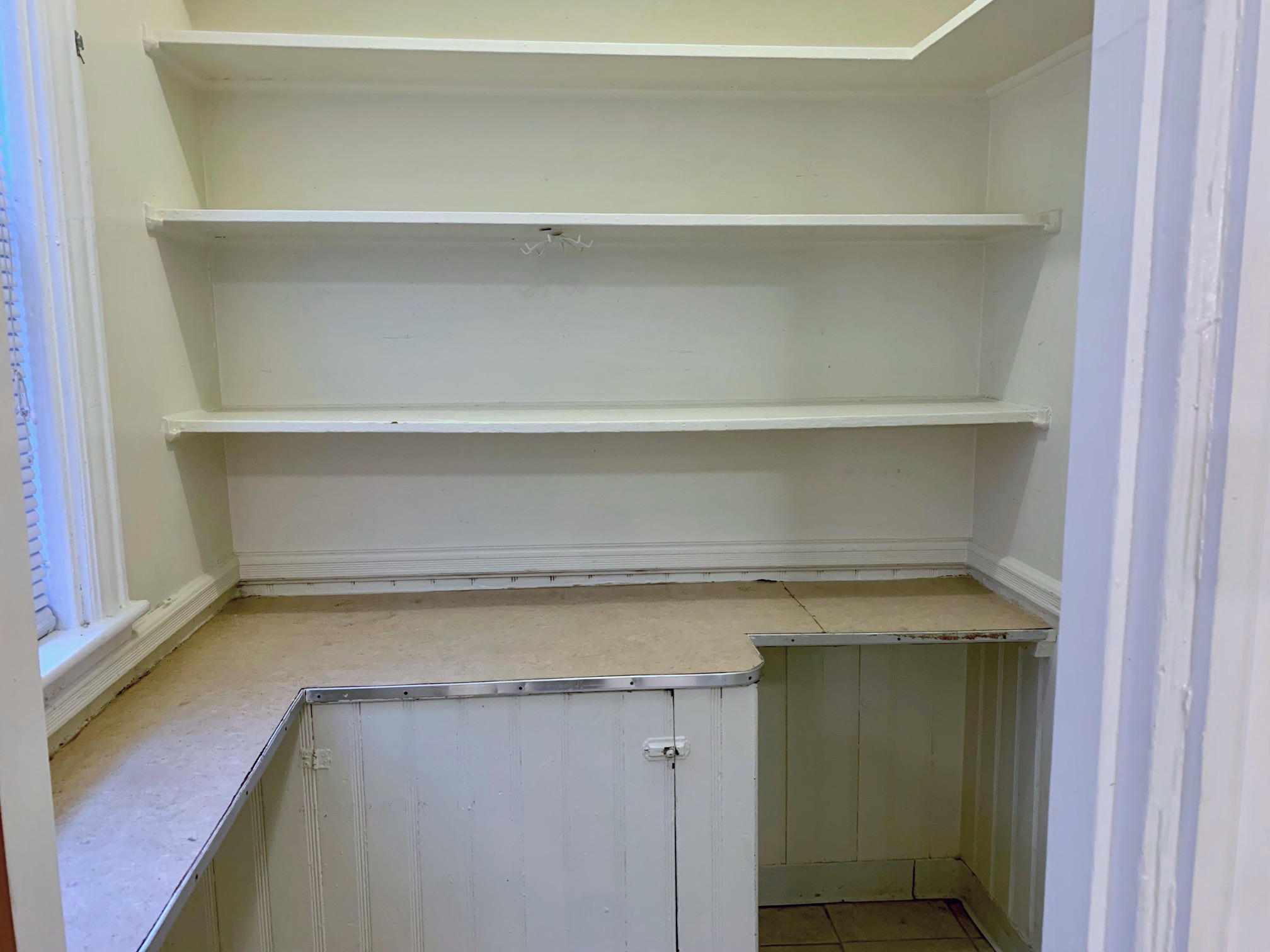 3 bed, 1 bath apartment for rent at 9 Corwin St Unit 9, Dorchester — photo 7 of 18
