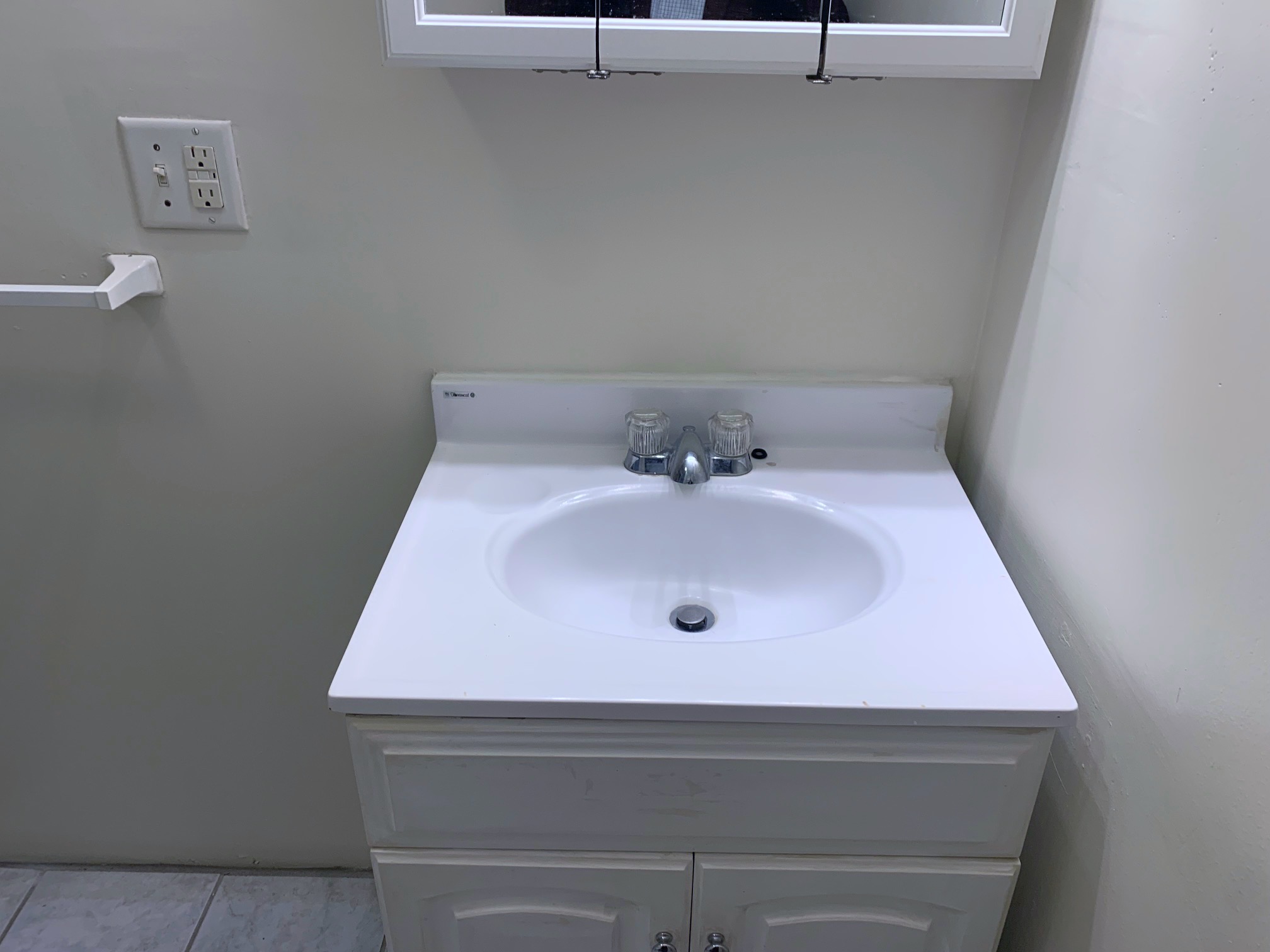 3 bed, 1 bath apartment for rent at 9 Corwin St Unit 9, Dorchester — photo 12 of 18