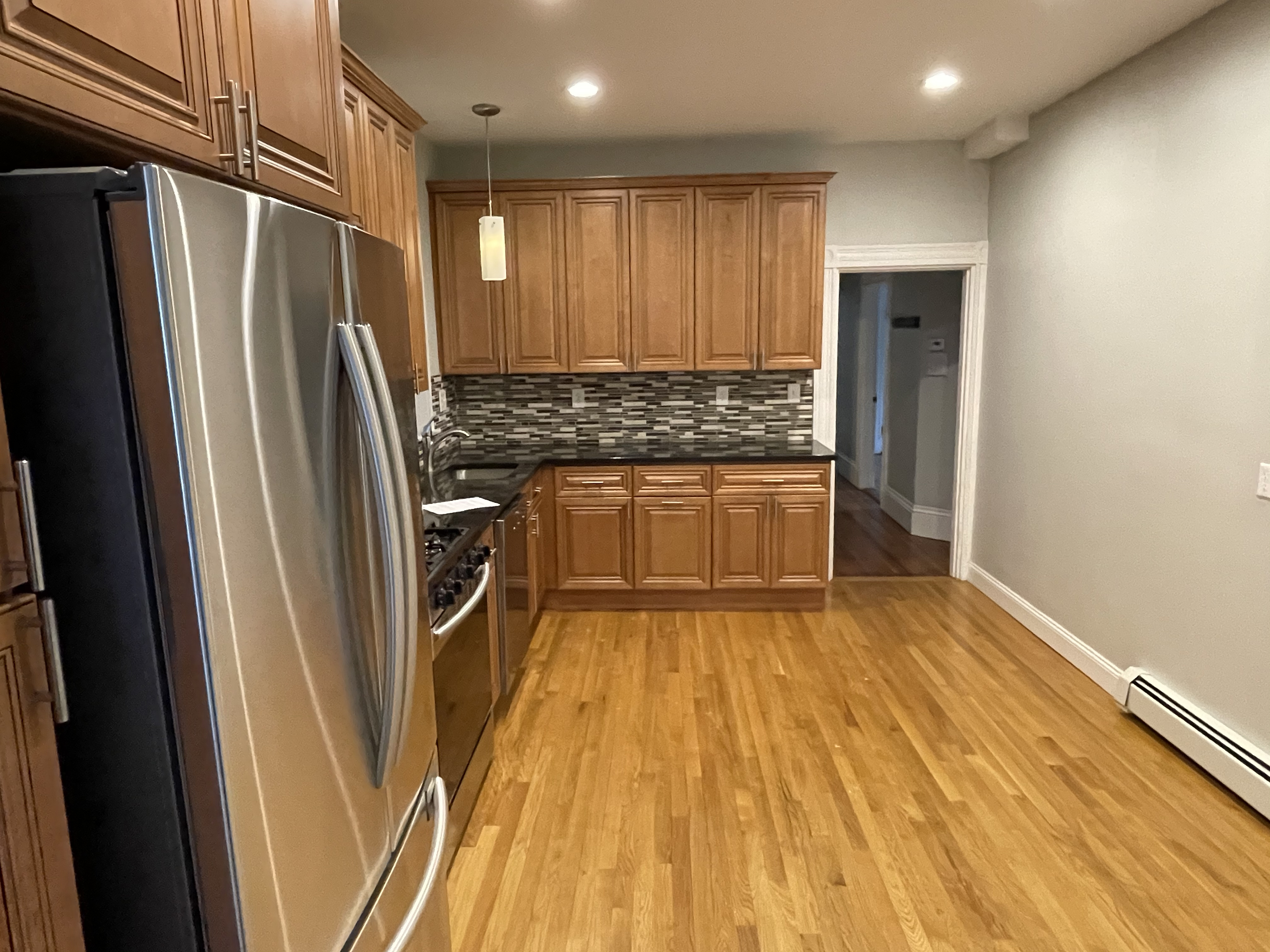3 bed, 1.5 bath apartment for rent at 53 Marcella Unit 2, Roxbury — photo 5 of 18