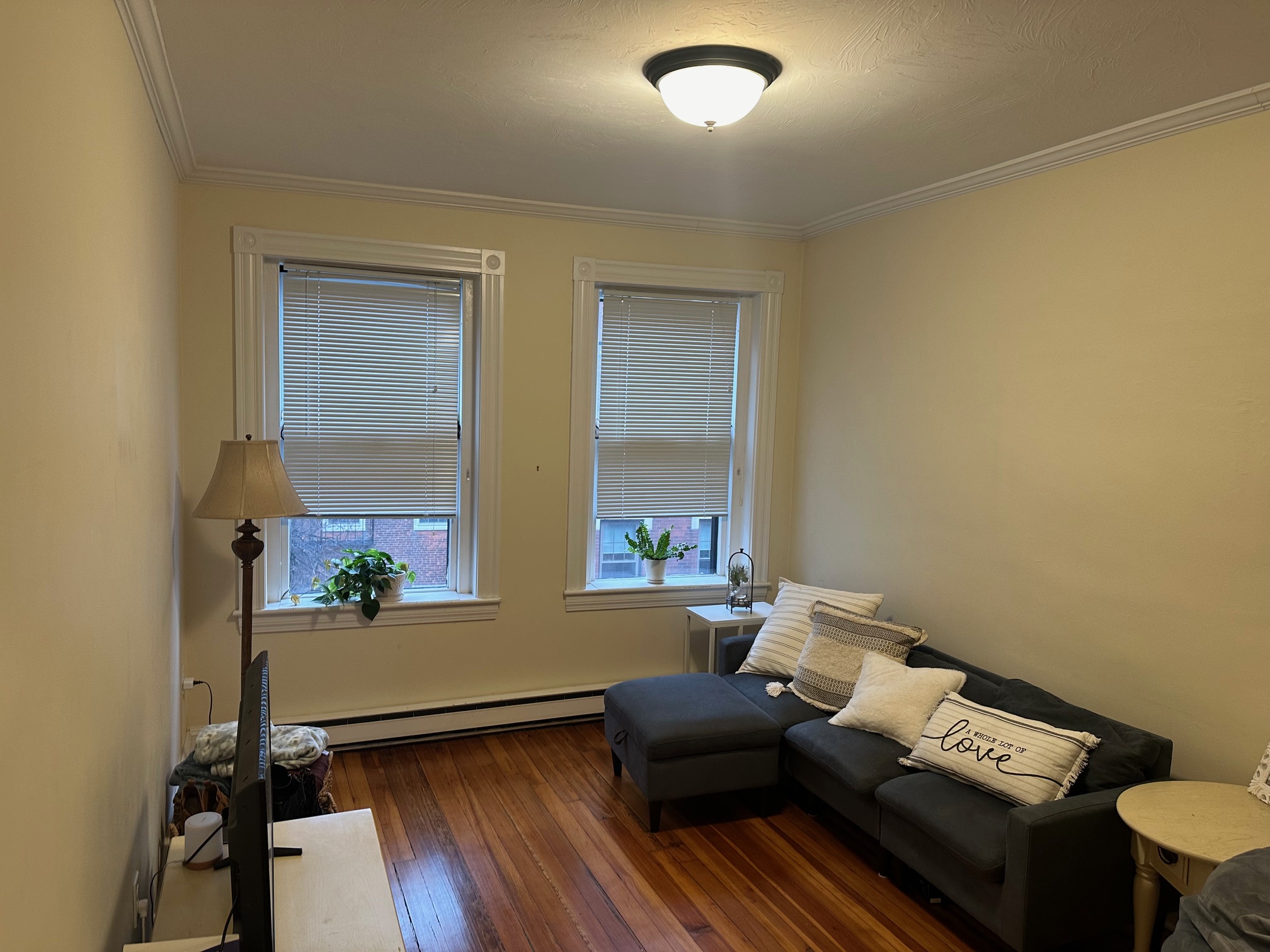 1 bed, 1 bath apartment for rent at 31 Revere St Unit 4, Beacon Hill — photo 1 of 4