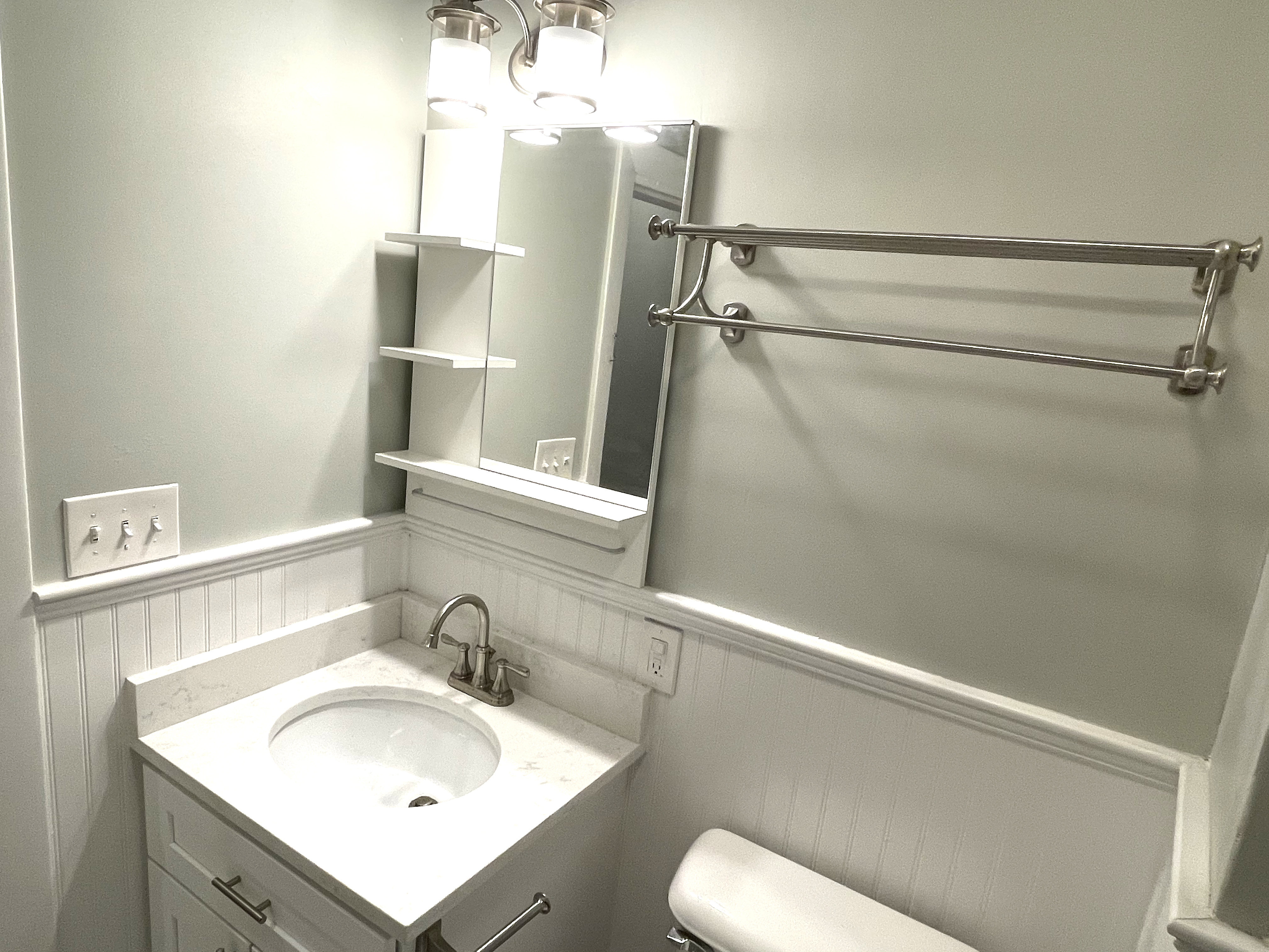 3 bed, 1.5 bath apartment for rent at 53 Marcella Unit 2, Roxbury — photo 14 of 18