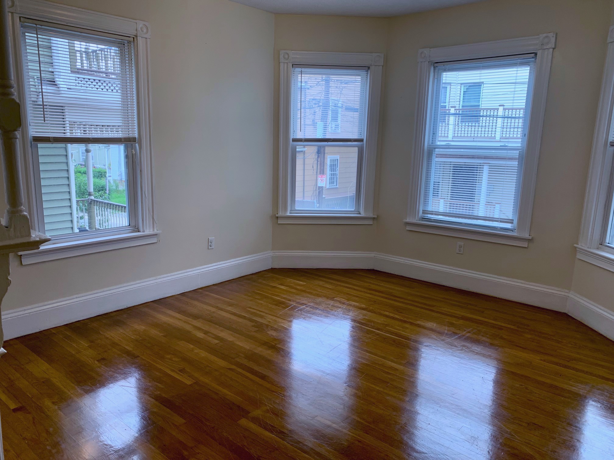 3 bed, 1 bath apartment for rent at 9 Corwin St Unit 9, Dorchester — photo 4 of 18