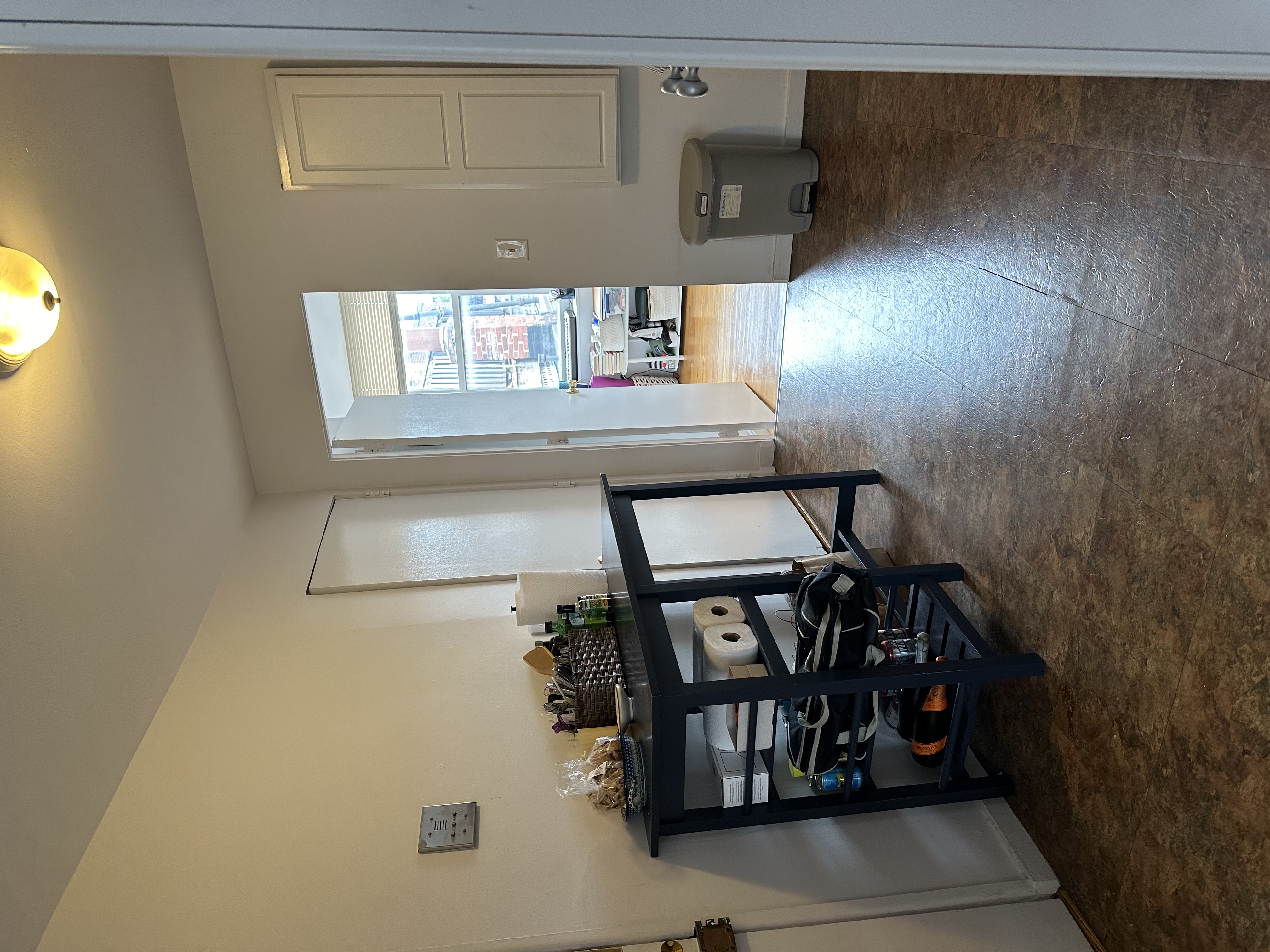 2 bed, 1 bath apartment for rent at 17 South Russell St Unit 9, Beacon Hill — photo 5 of 9
