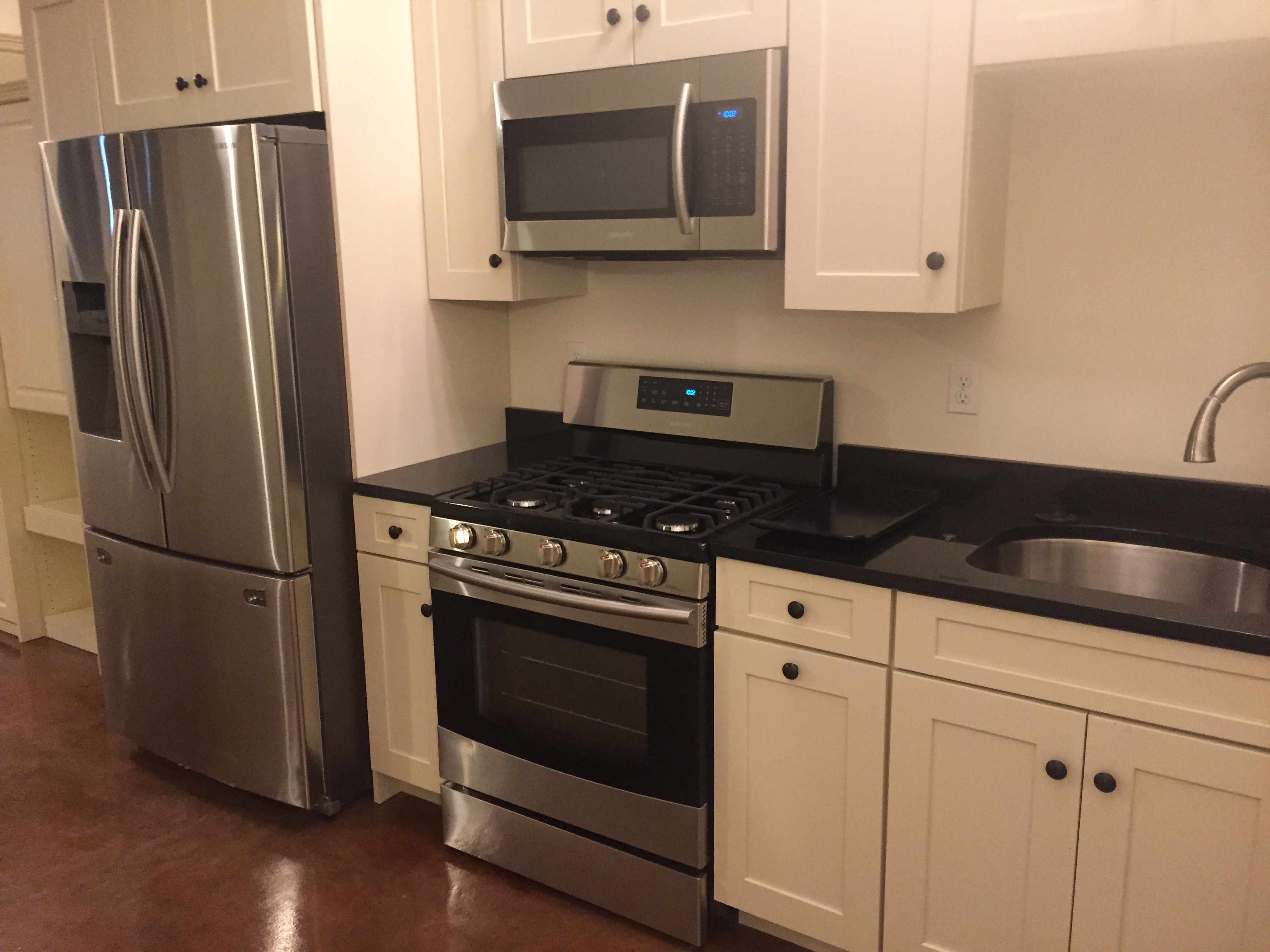Studio bed, 1 bath apartment for rent at 1861 Dorchester Ave Unit 4, Dorchester — photo 17 of 18