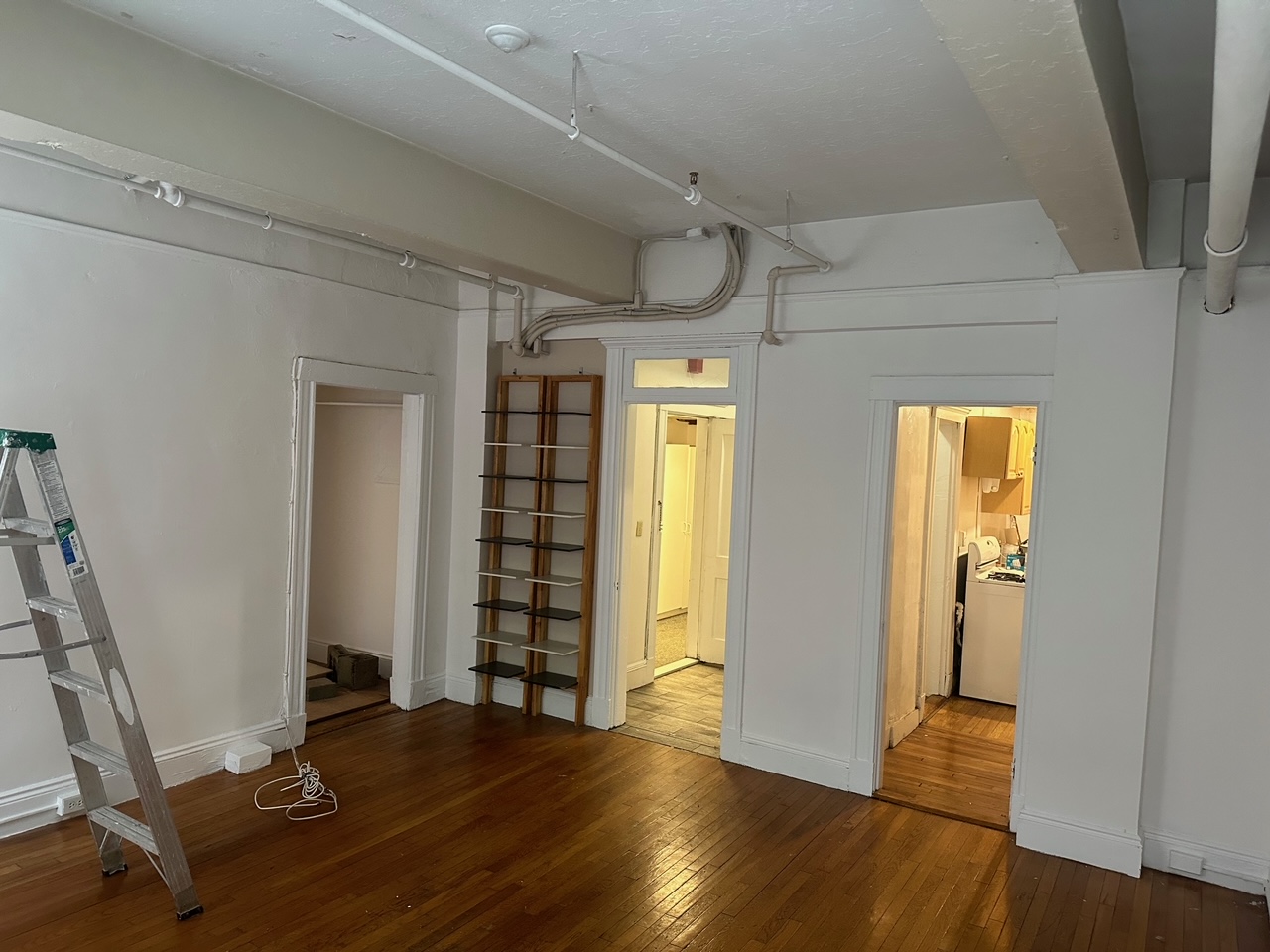 1.5 bed, 1 bath apartment for rent at 6 Marlborough St Unit C, Back Bay — photo 3 of 7