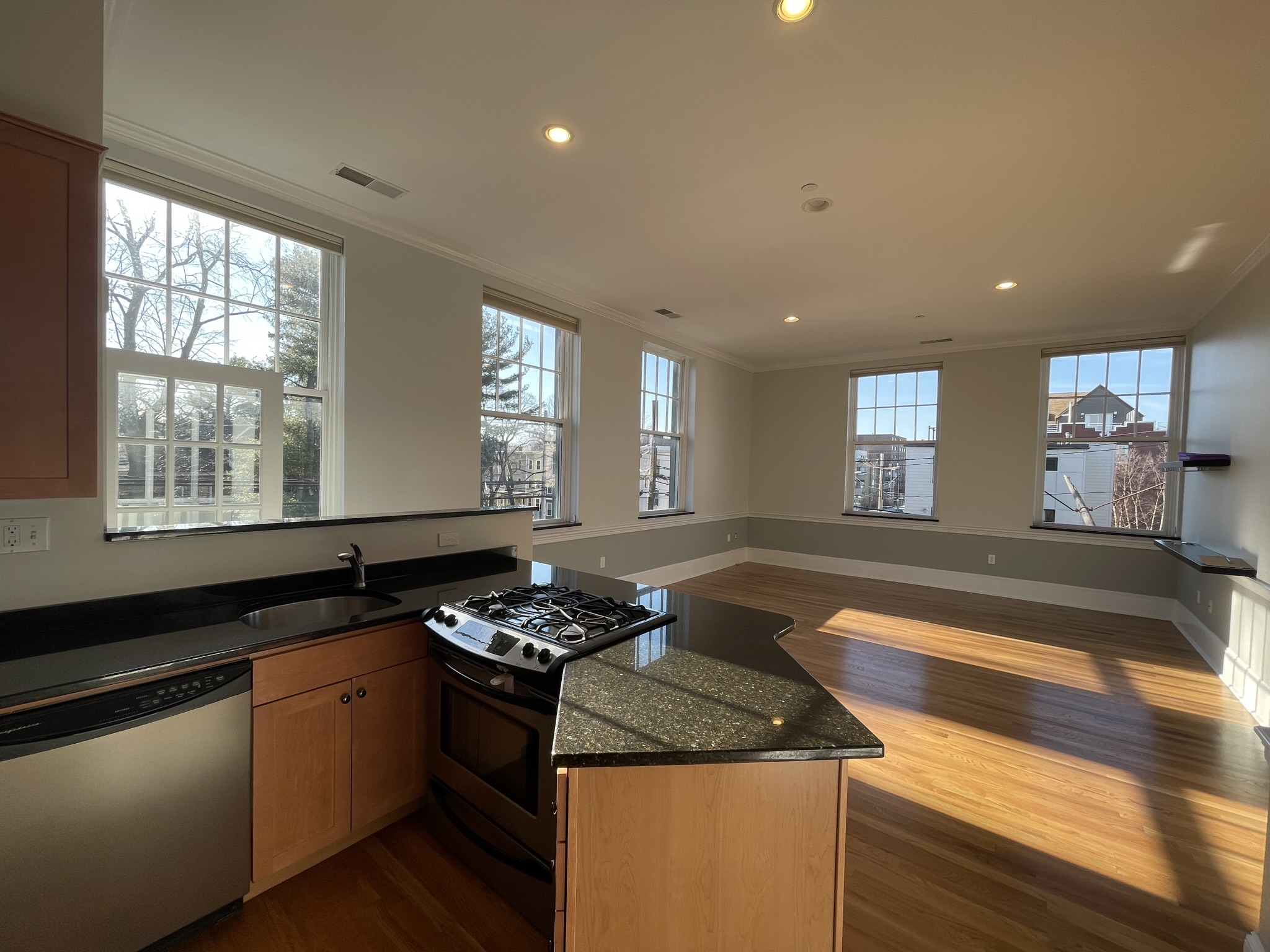 2 bed, 2 bath apartment for rent at 245 Beacon St Unit 7, Porter Square