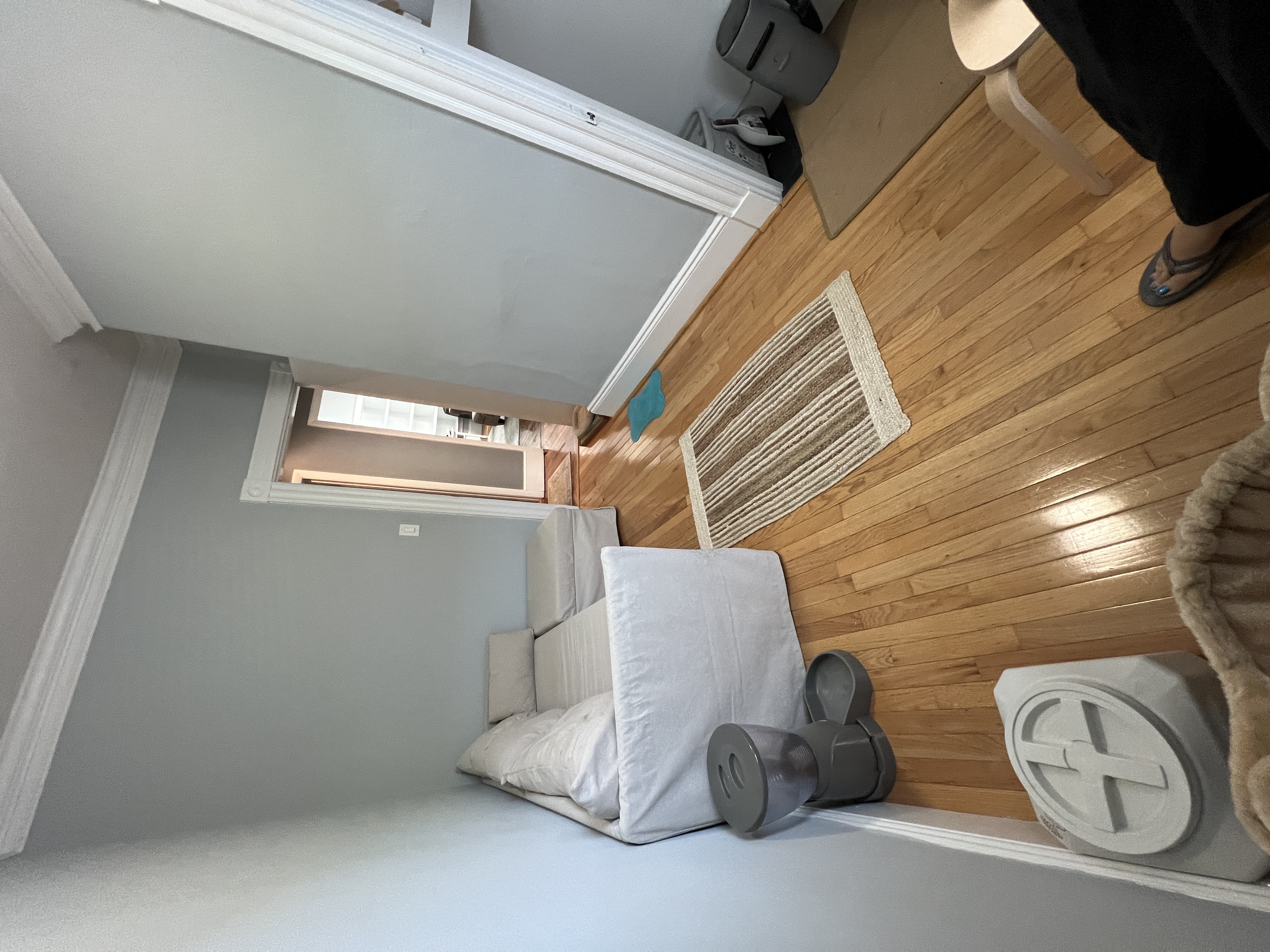 2 bed, 1 bath apartment for rent at 38 School St Unit 1, Charlestown — photo 9 of 10