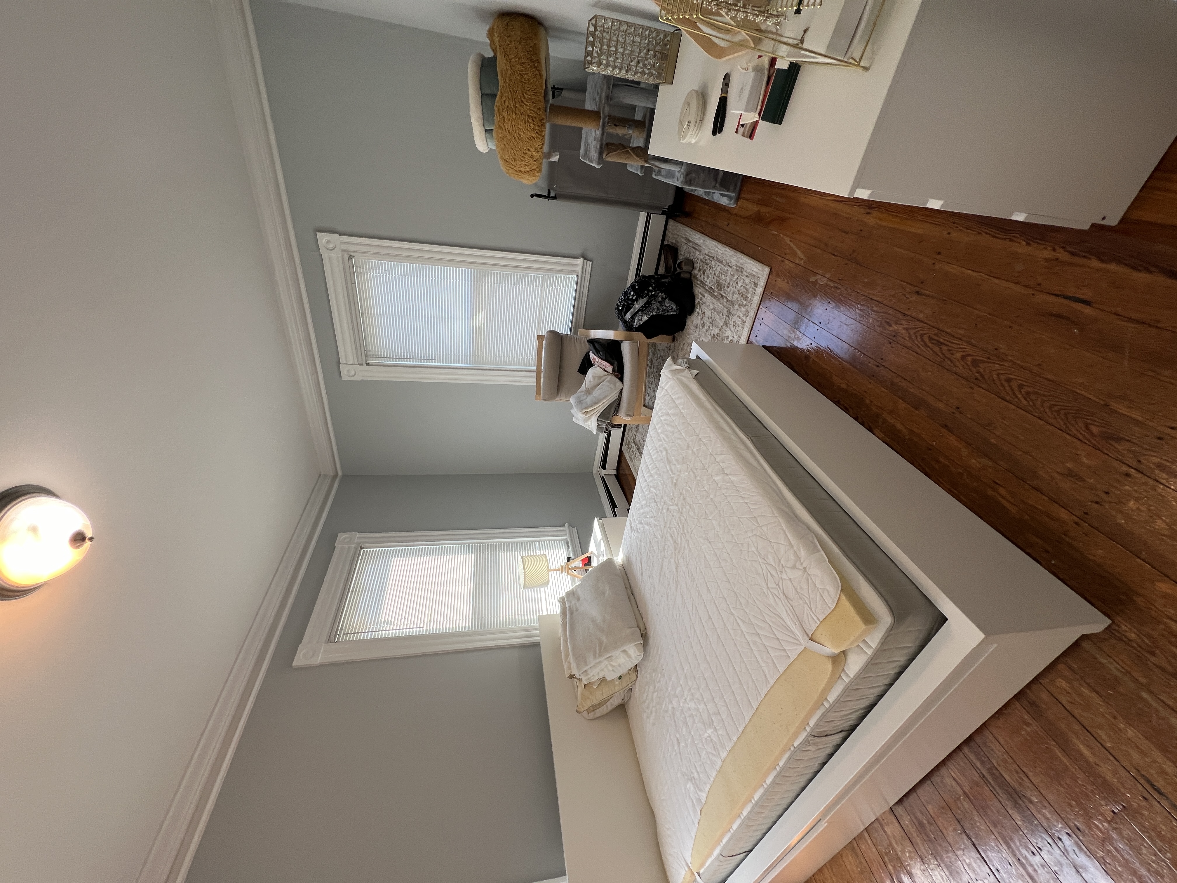 2 bed, 1 bath apartment for rent at 38 School St Unit 1, Charlestown — photo 6 of 10