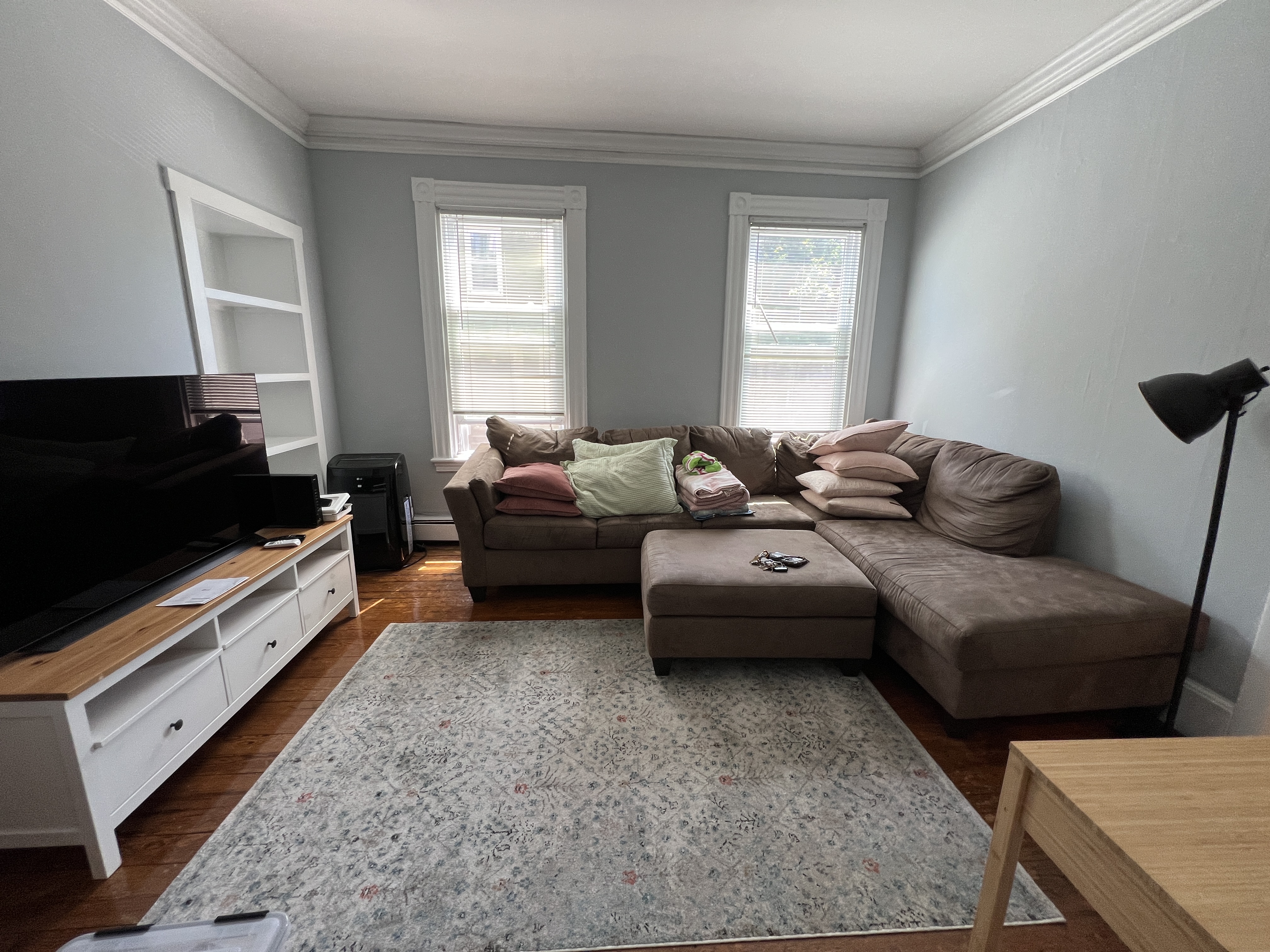 2 bed, 1 bath apartment for rent at 38 School St Unit 1, Charlestown — photo 2 of 10