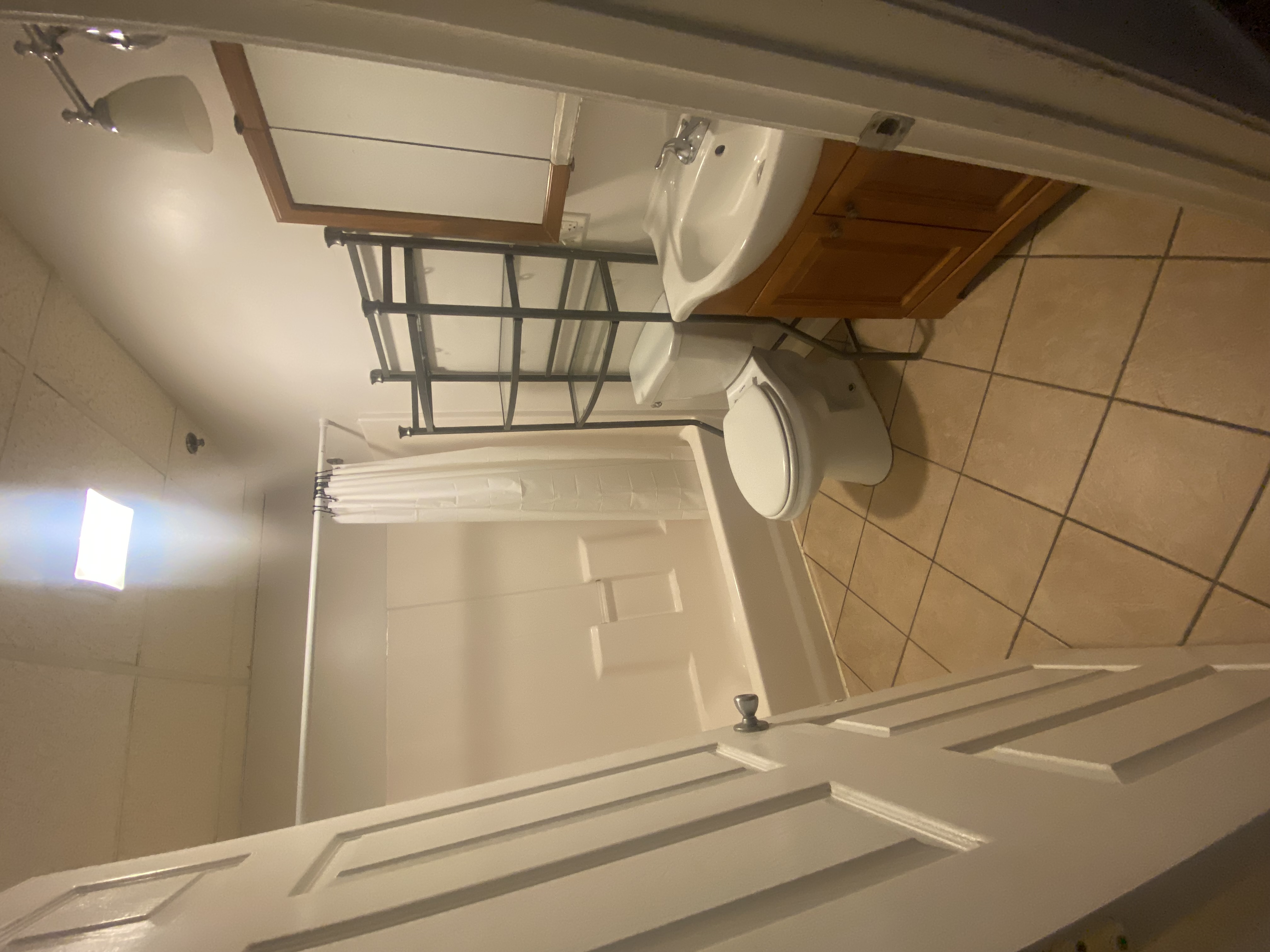 2 bed, 1 bath apartment for rent at 22 High St Unit 7, West Medford — photo 3 of 5