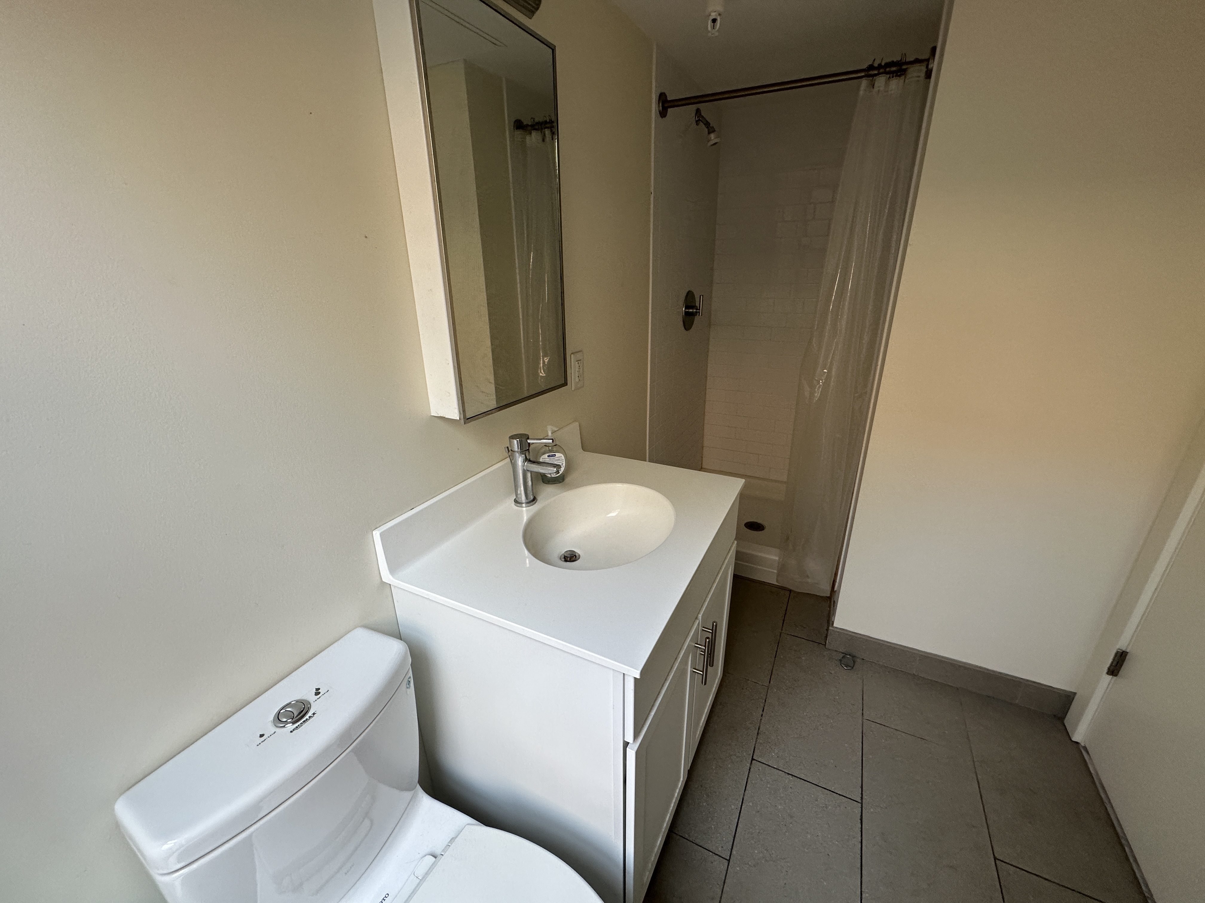 8 Winter St, Downtown