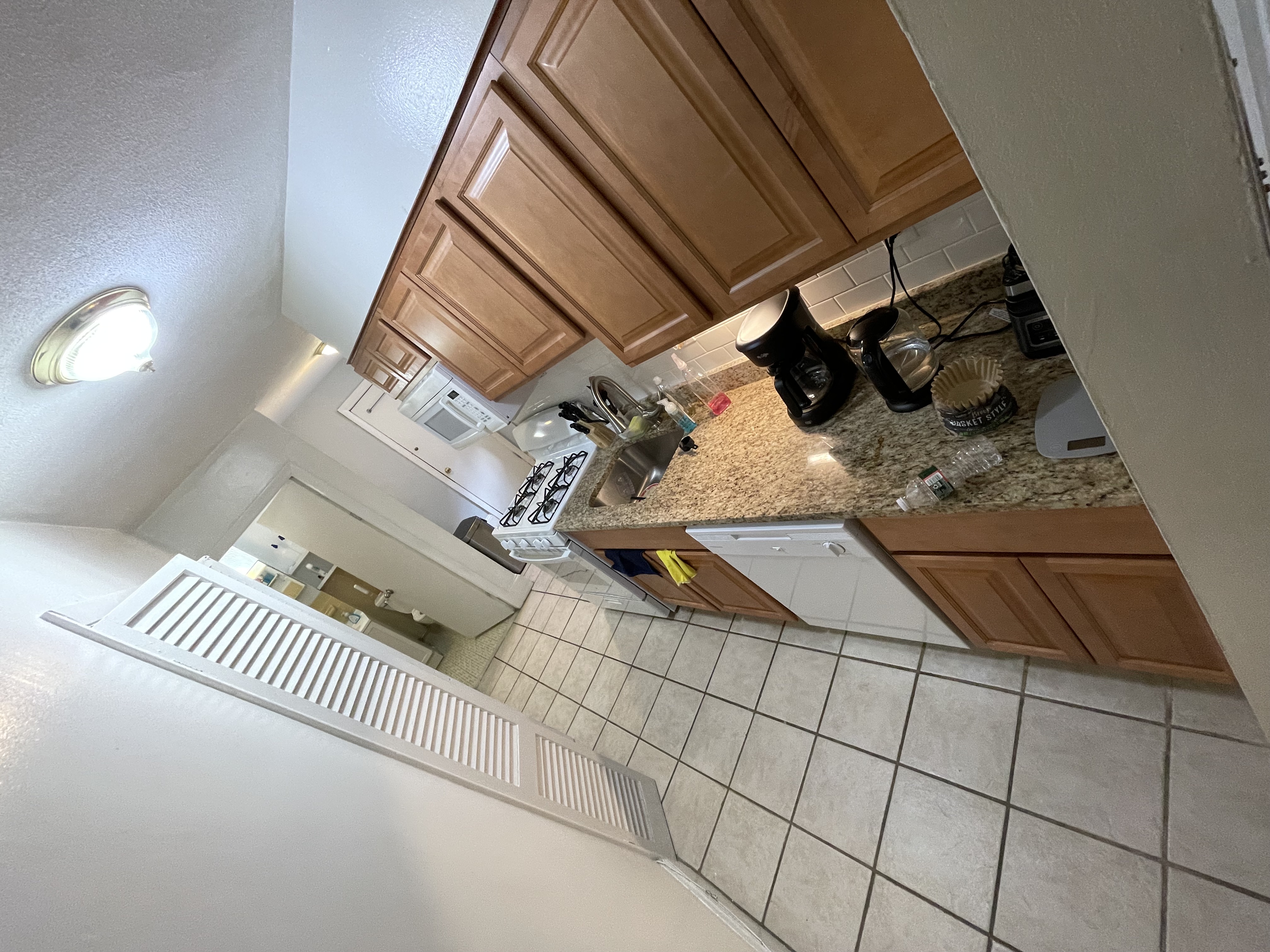 2 bed, 1 bath apartment for rent at 1359 Commonwealth Ave Unit 6, Allston — photo 4 of 7