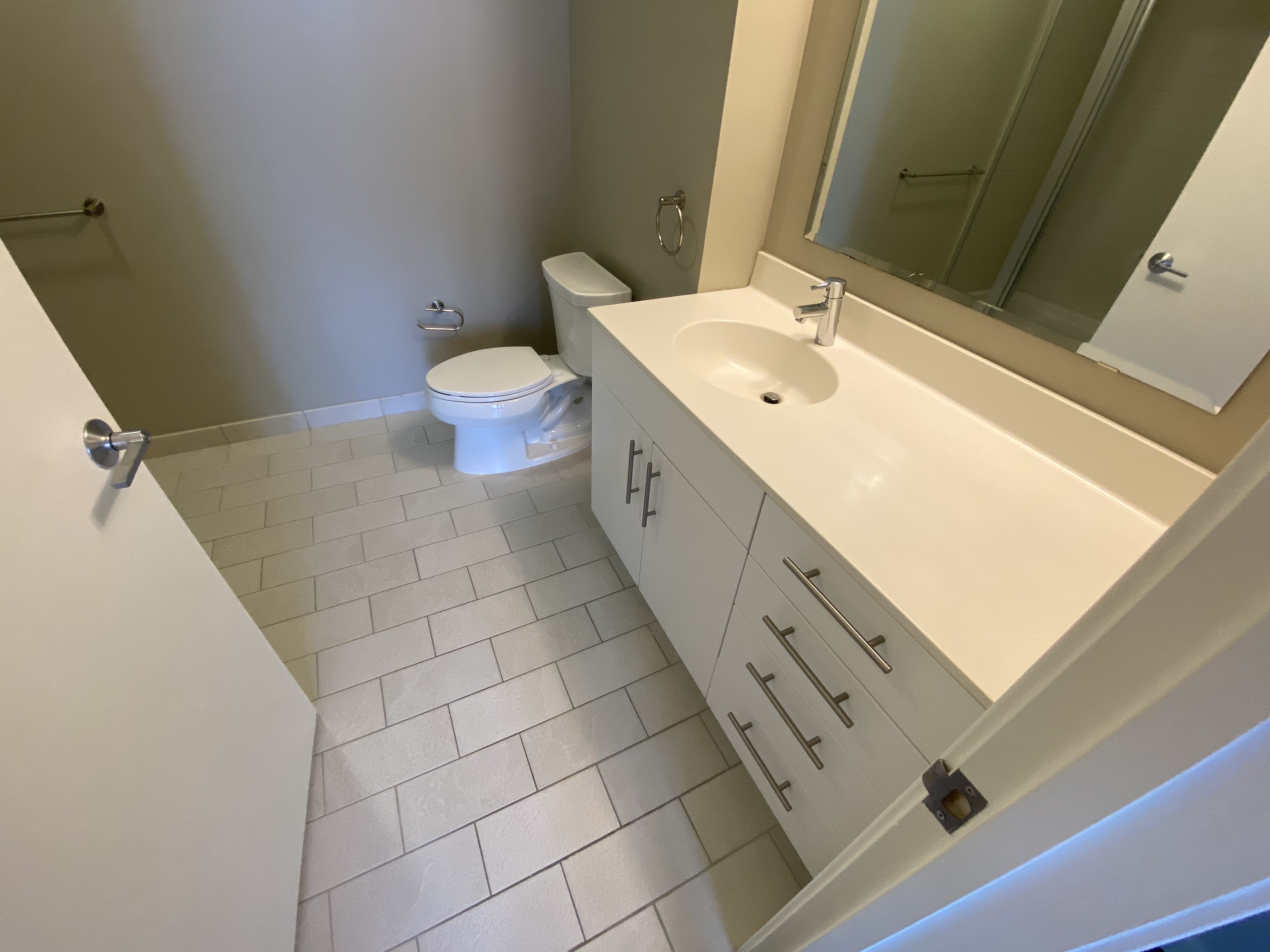 2 bed, 2 bath apartment for rent at 505 Congress St Unit 1806, Seaport District — photo 5 of 12