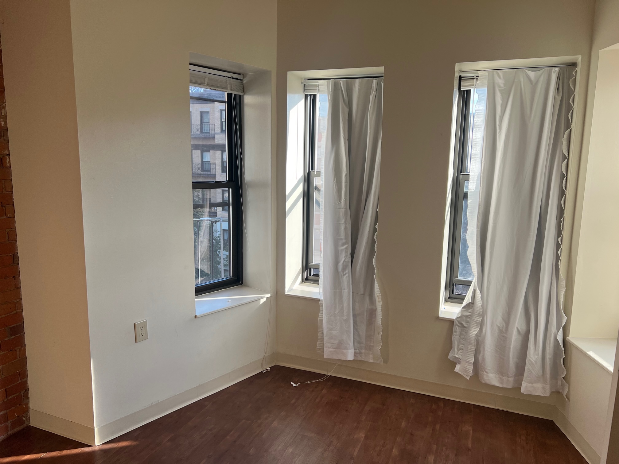 3 bed, 1.5 bath apartment for rent at 65 Westland Ave Unit 302, Fenway — photo 6 of 12