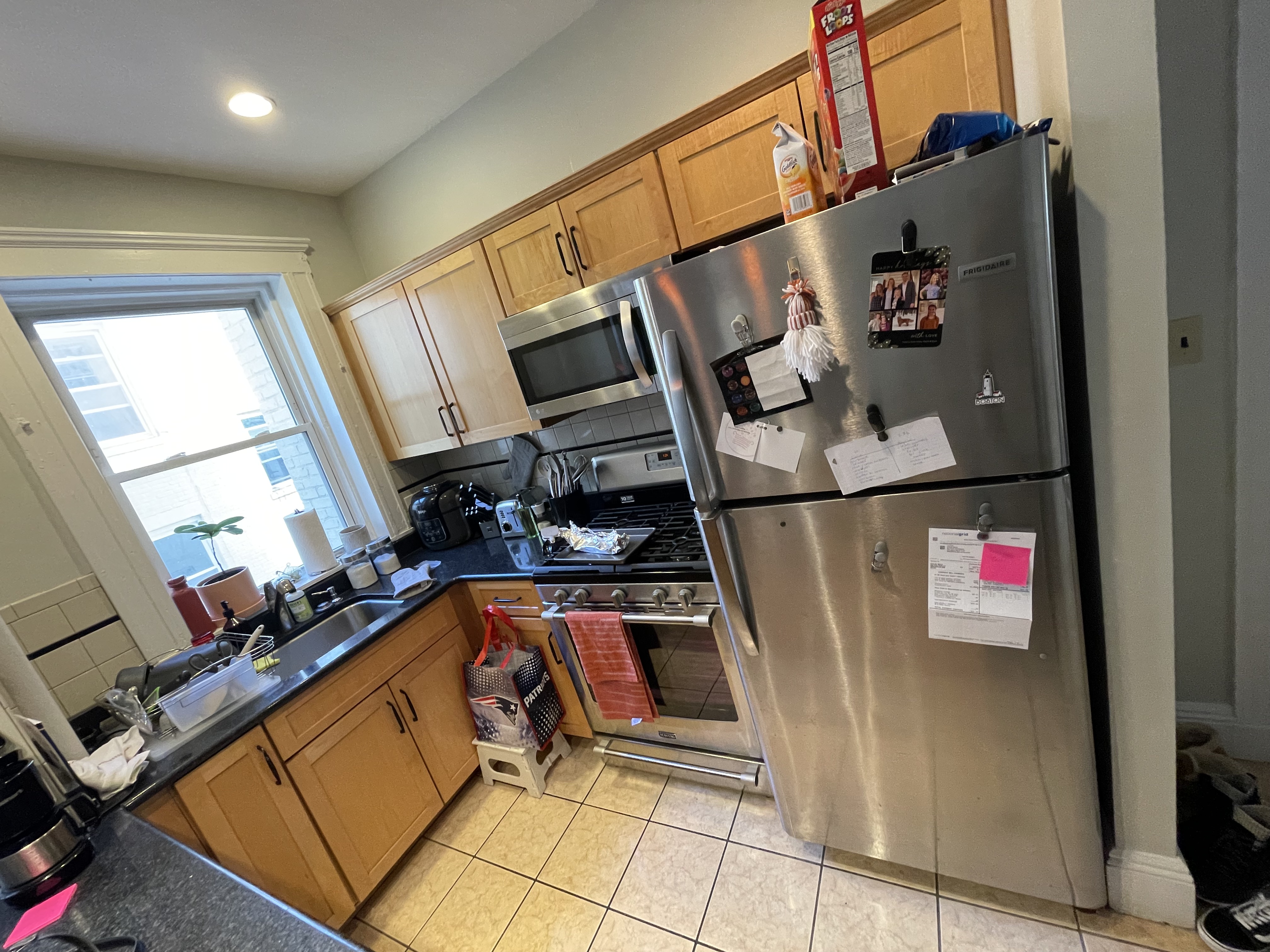 2 bed, 1 bath apartment for rent at 233 Kelton St Unit 7, Brighton — photo 2 of 9