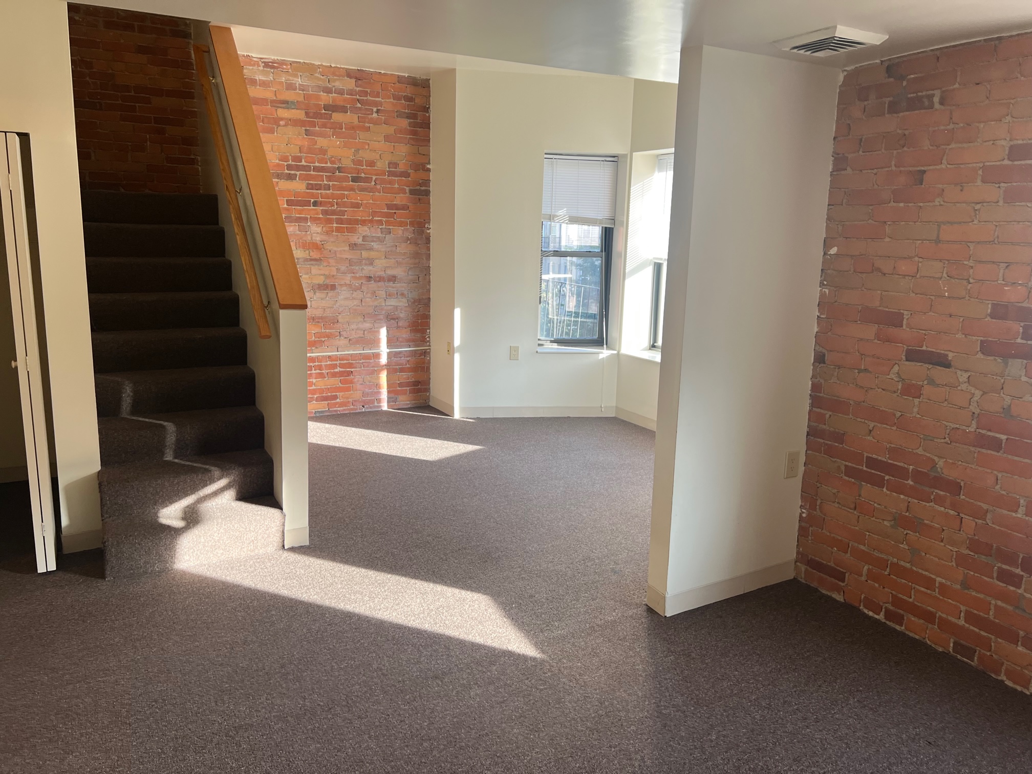 3 bed, 1.5 bath apartment for rent at 65 Westland Ave Unit 302, Fenway — photo 12 of 12