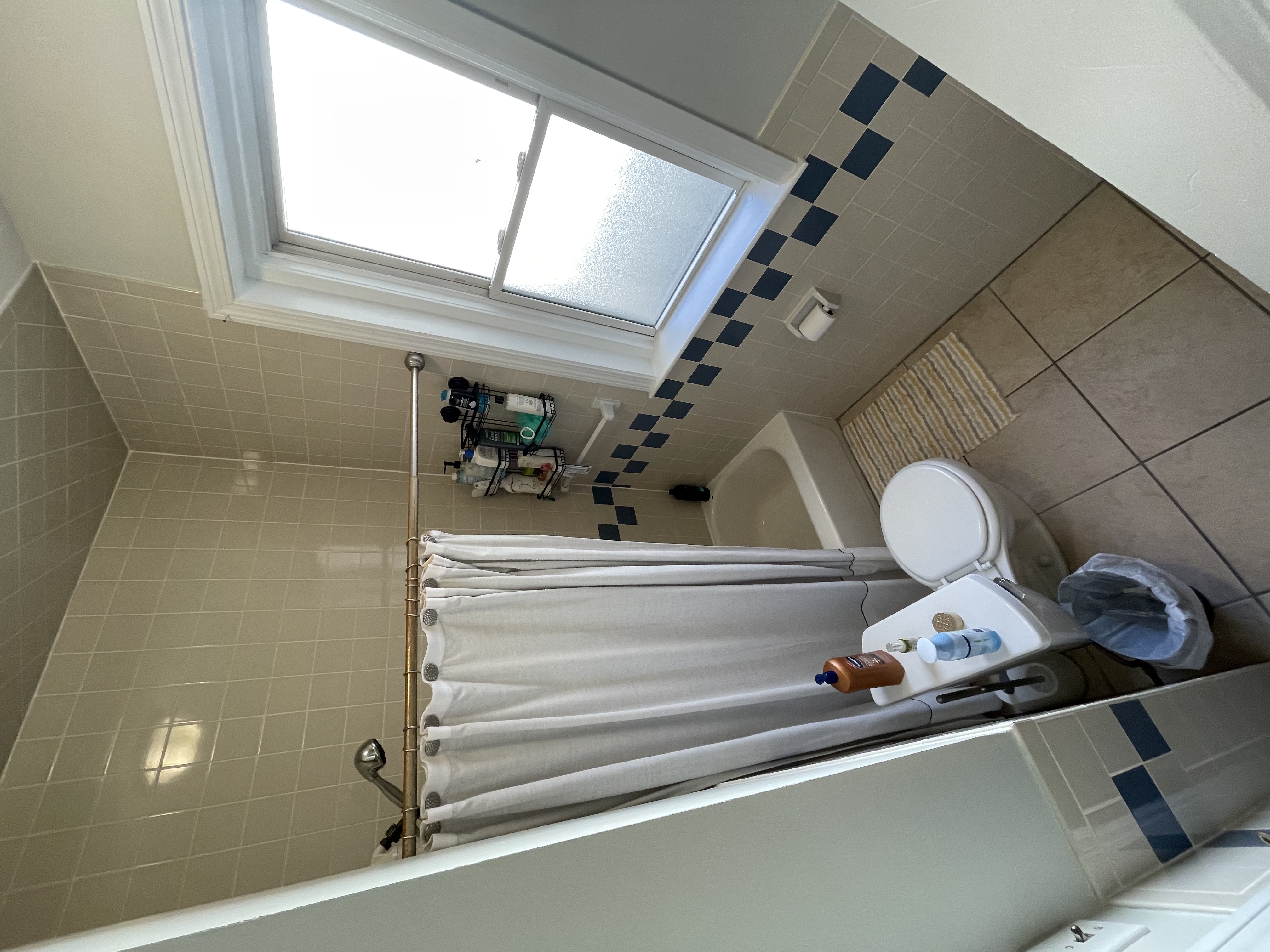 2 bed, 1 bath apartment for rent at 233 Kelton St Unit 7, Brighton — photo 7 of 9