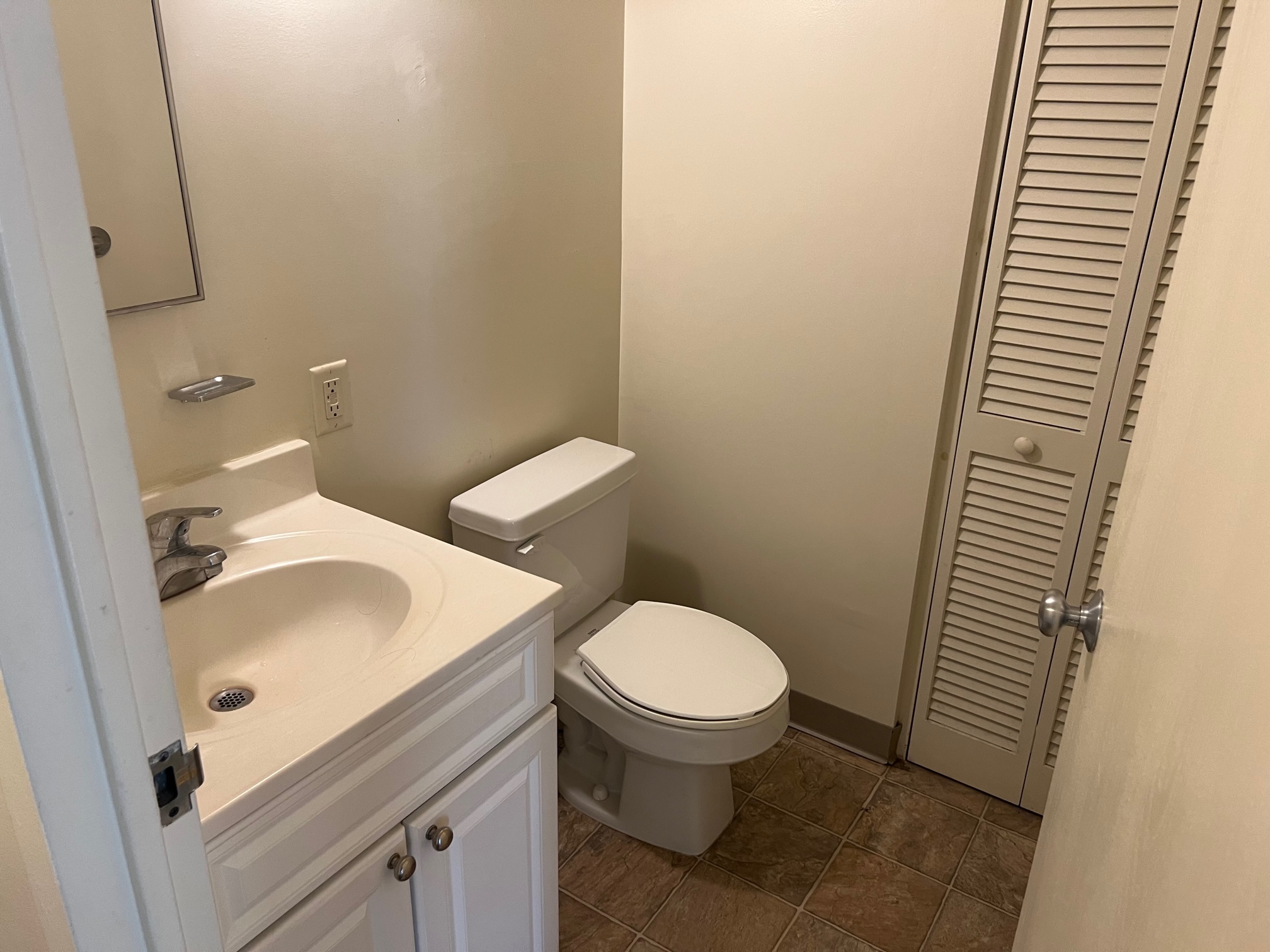 3 bed, 1.5 bath apartment for rent at 65 Westland Ave Unit 302, Fenway — photo 4 of 12