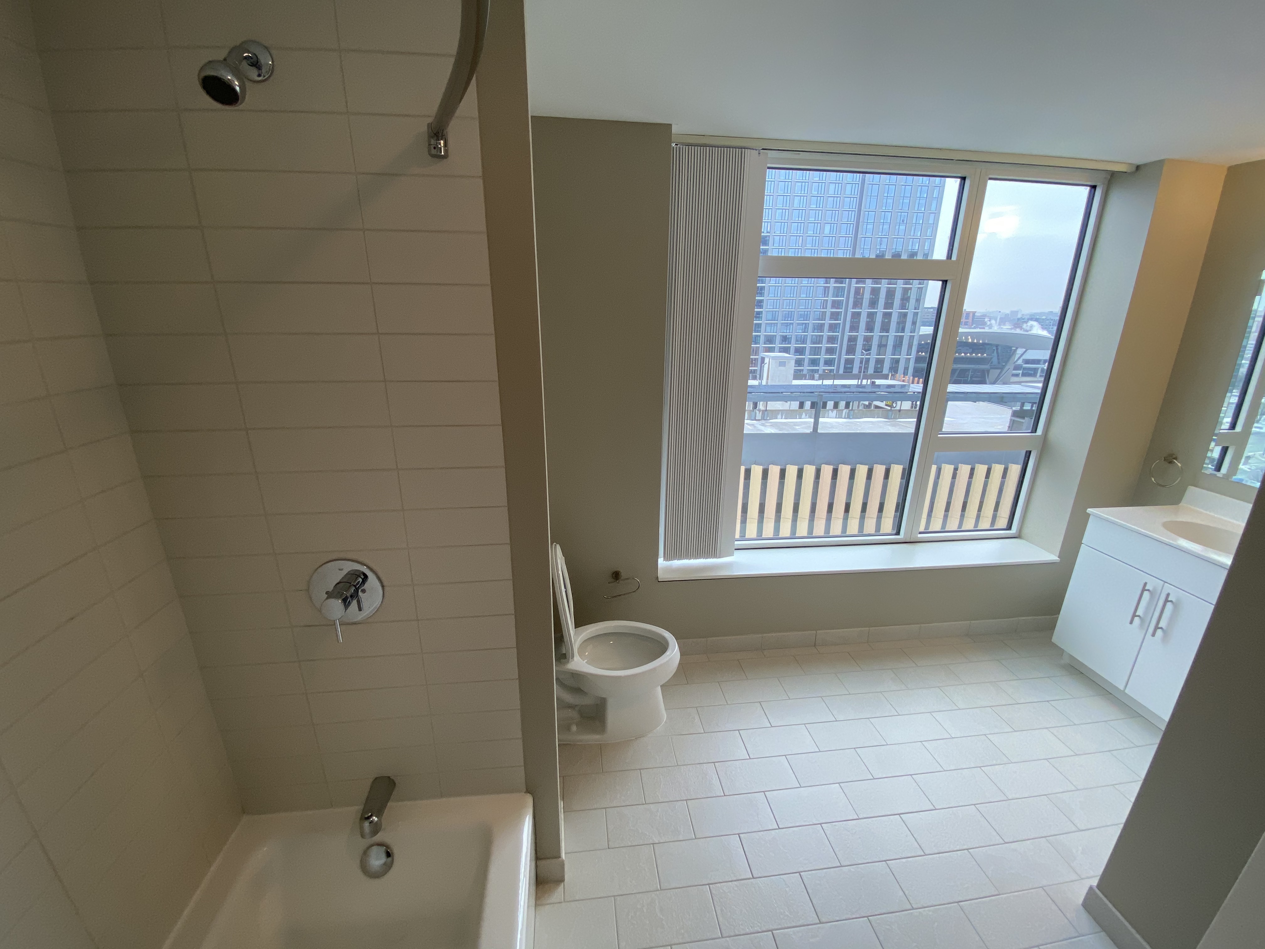 2 bed, 2 bath apartment for rent at 505 Congress St Unit 1213, Seaport District — photo 5 of 12