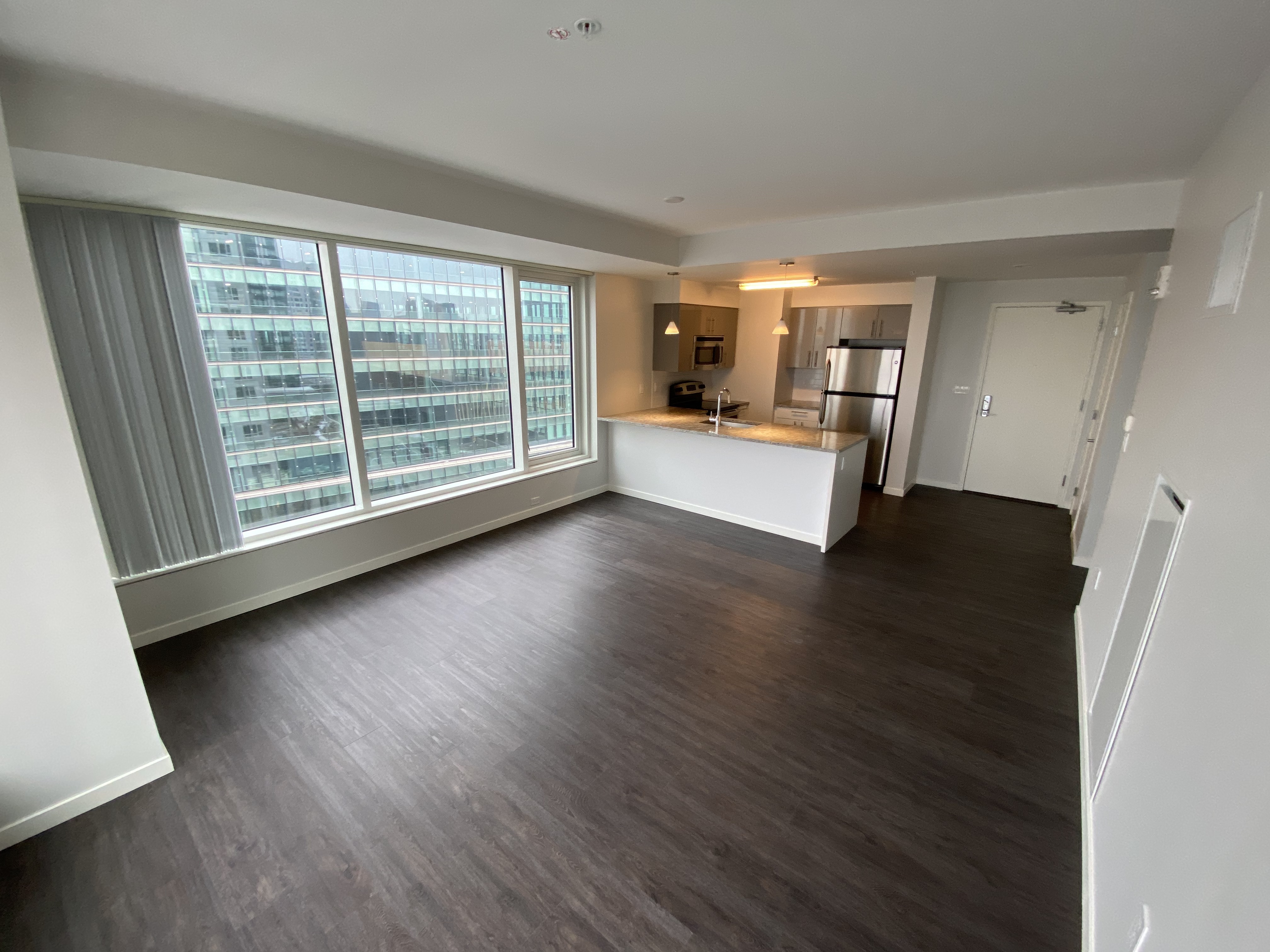 2 bed, 2 bath apartment for rent at 505 Congress St Unit 902, Seaport District