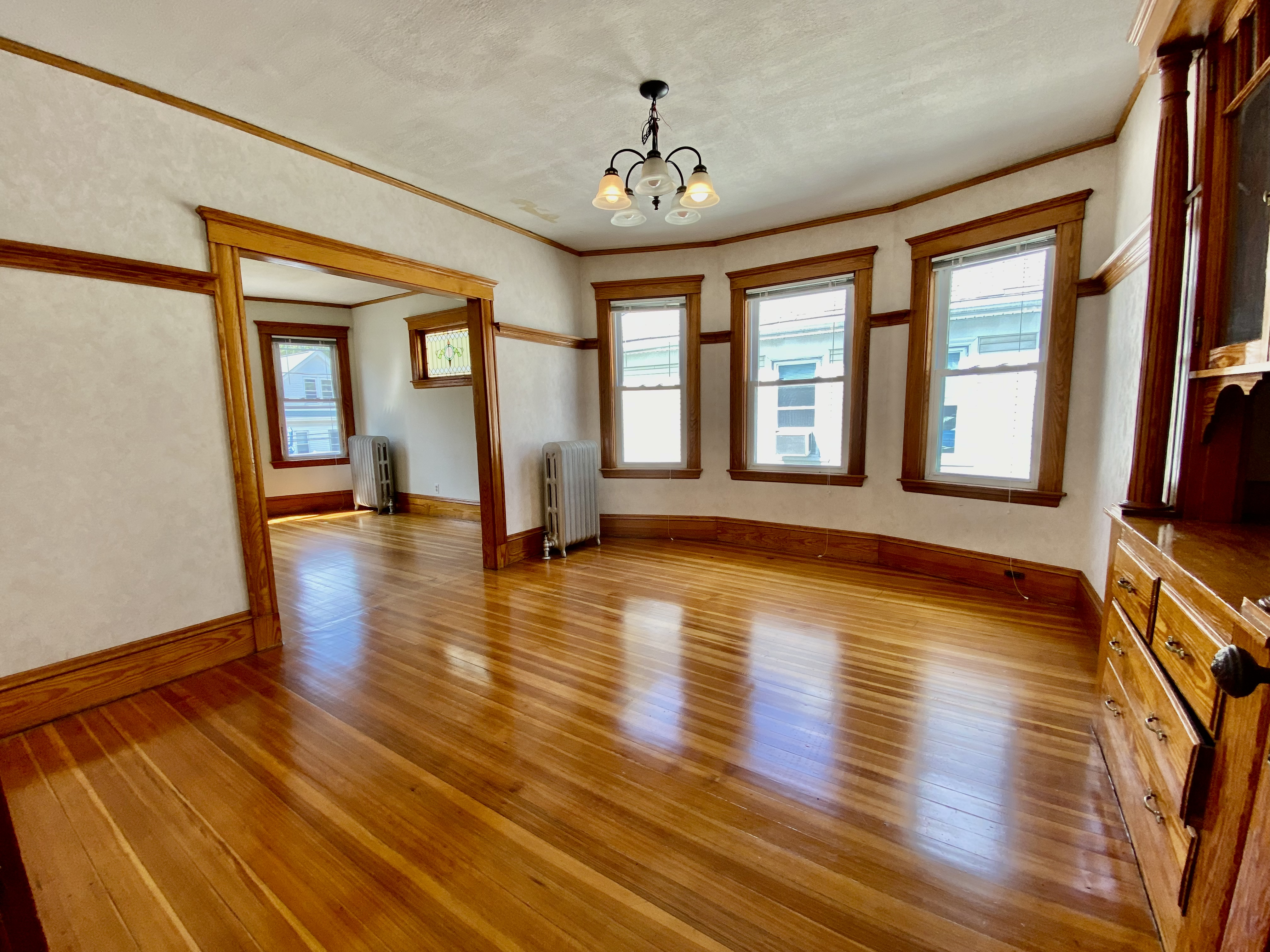3 bed, 1 bath apartment for rent at 67 Turner St Unit 2, Brighton — photo 4 of 20