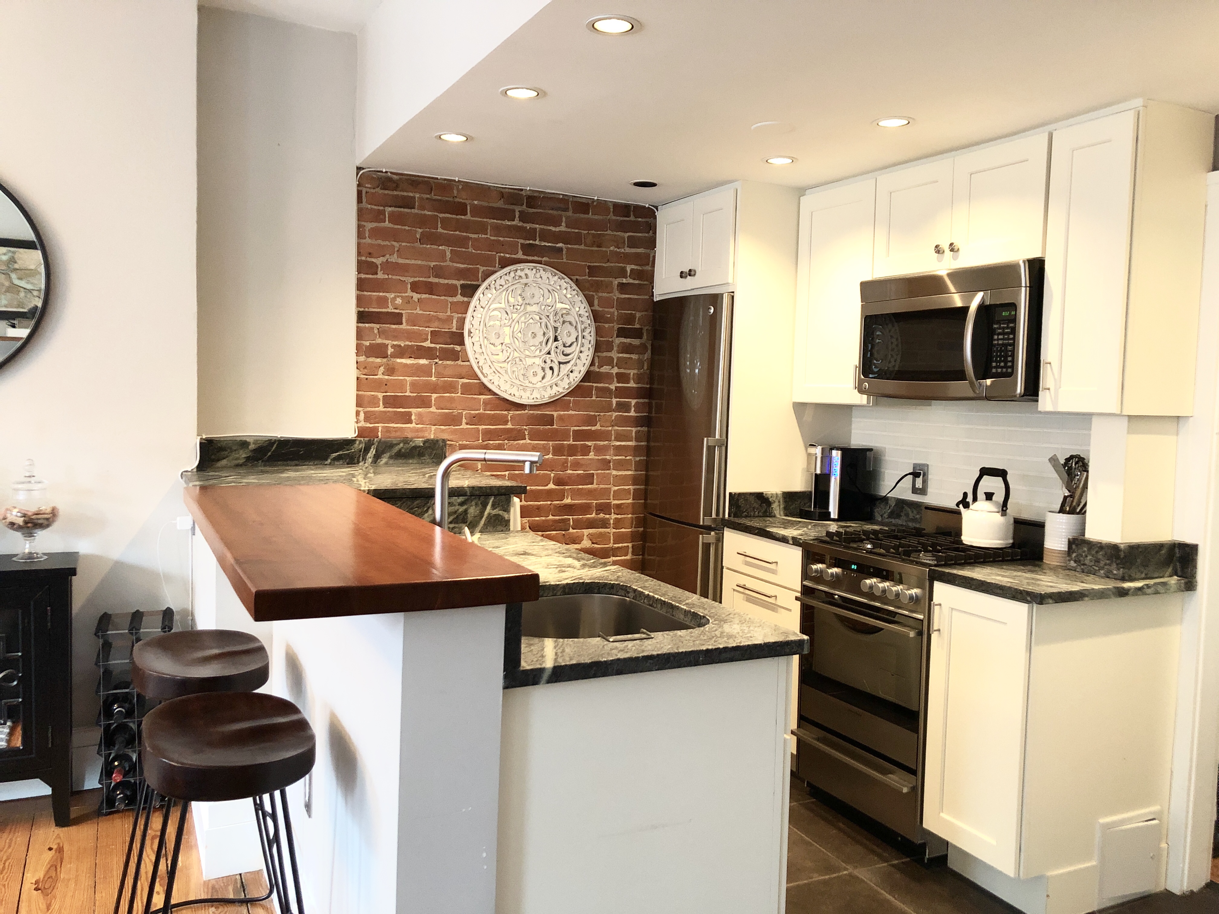 1 bed, 1 bath apartment for rent at 101 Pembroke St Unit 3, South End — photo 3 of 6