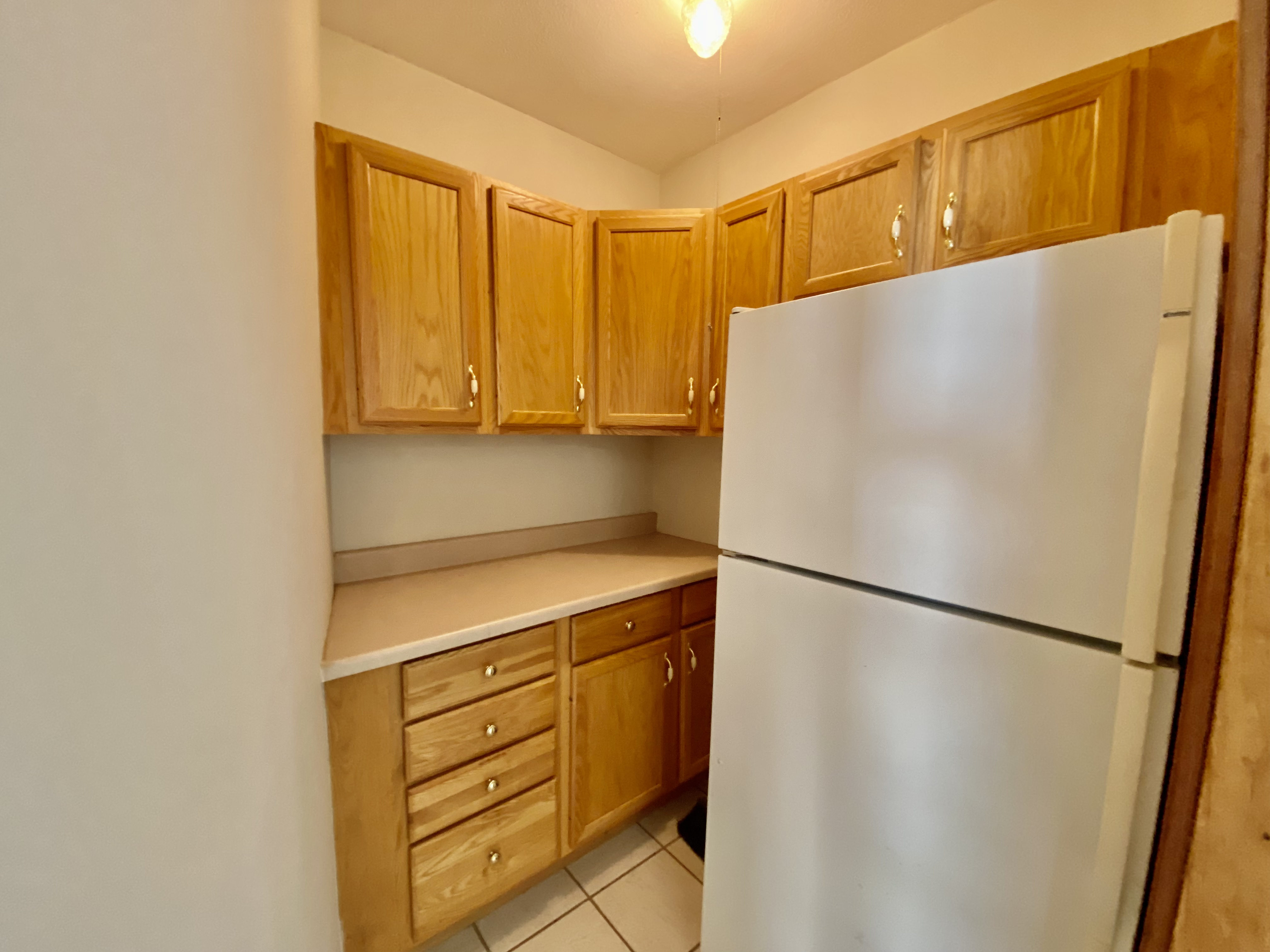 3 bed, 1 bath apartment for rent at 67 Turner St Unit 2, Brighton — photo 8 of 20