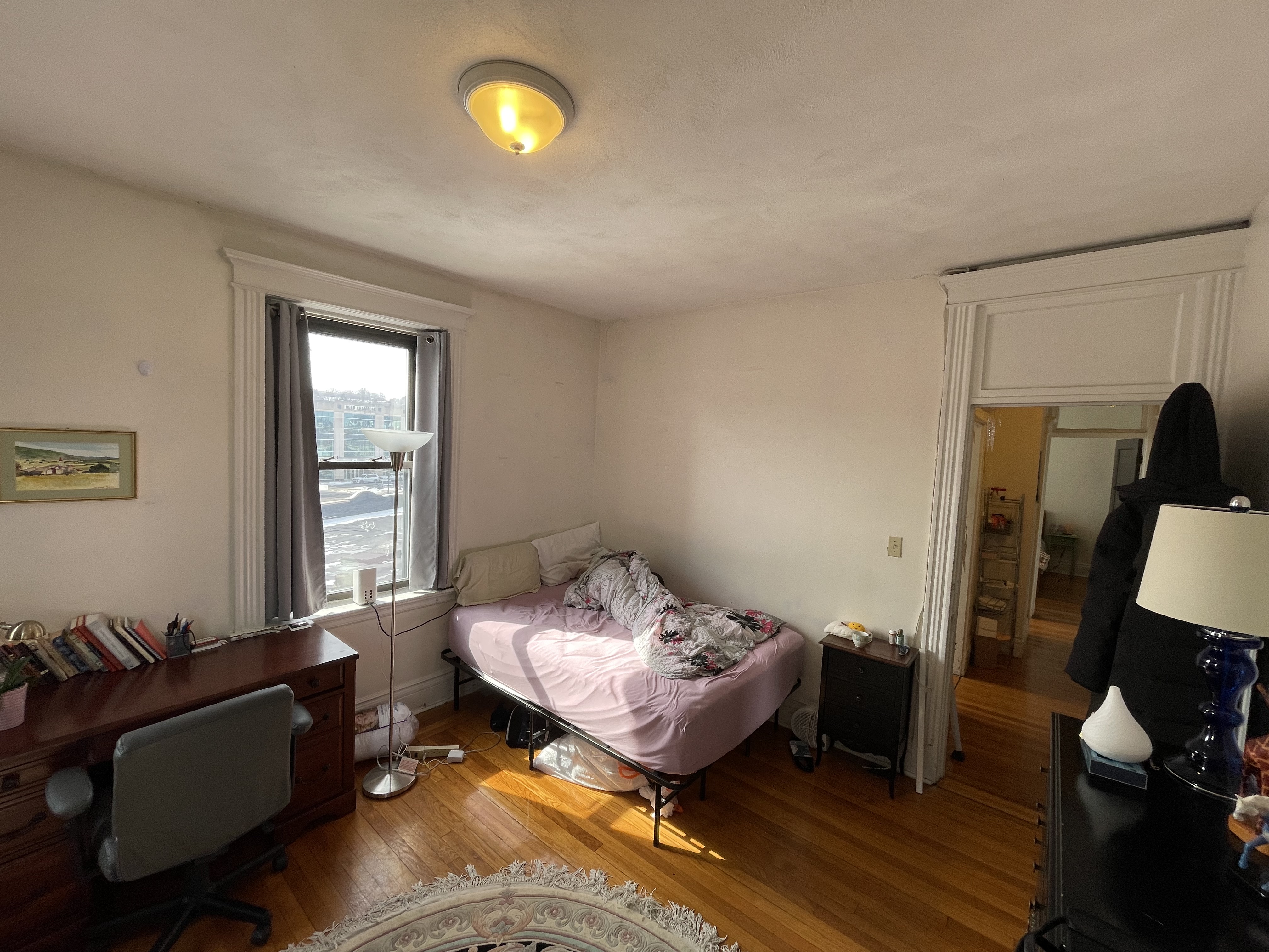 1 split bed, 1 bath apartment for rent at 31 Saint Lukes Rd Unit 15, Allston — photo 2 of 8