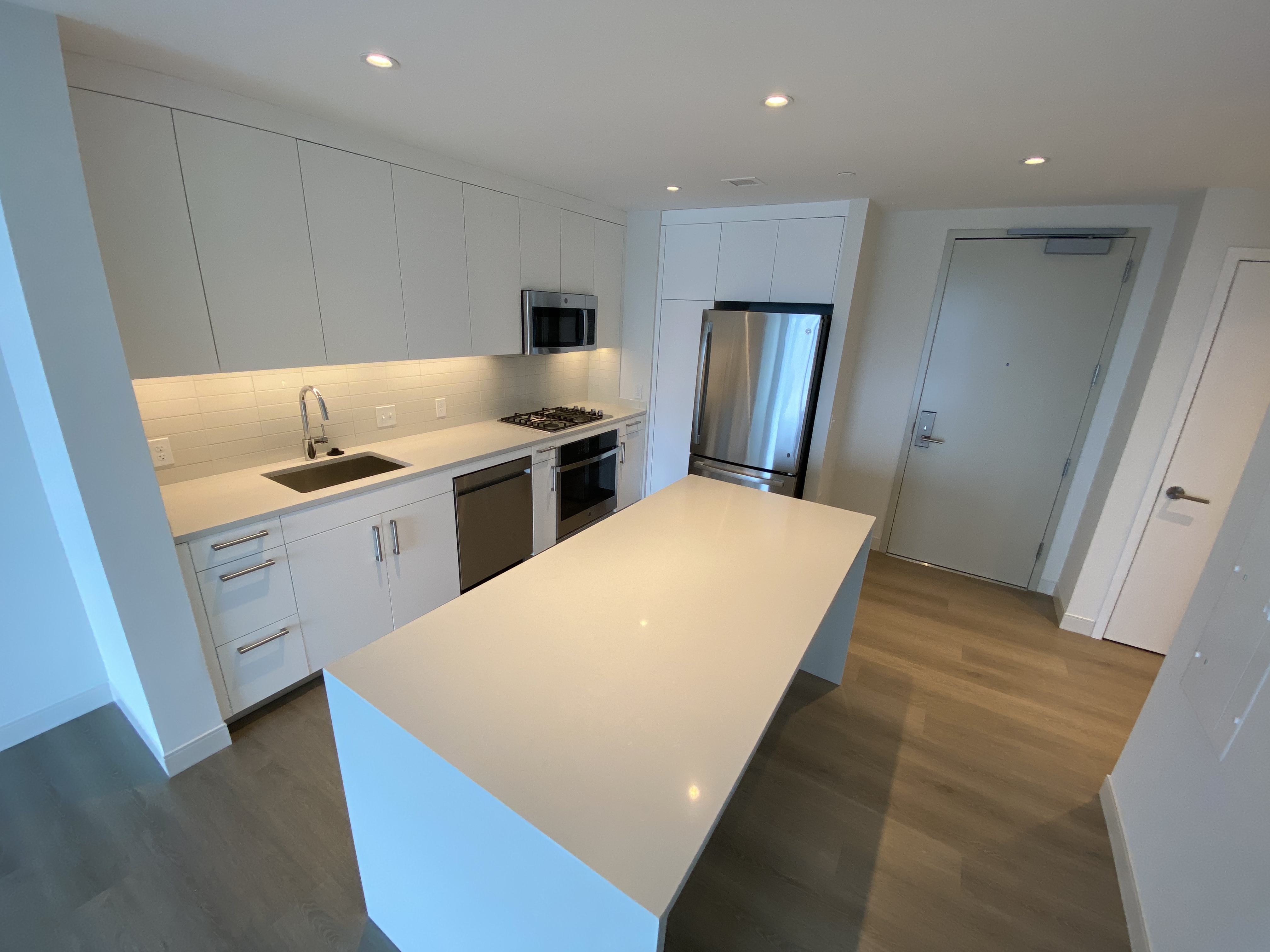 1 bed, 1 bath apartment for rent at 35 Lomasney Way Unit 2409, North End