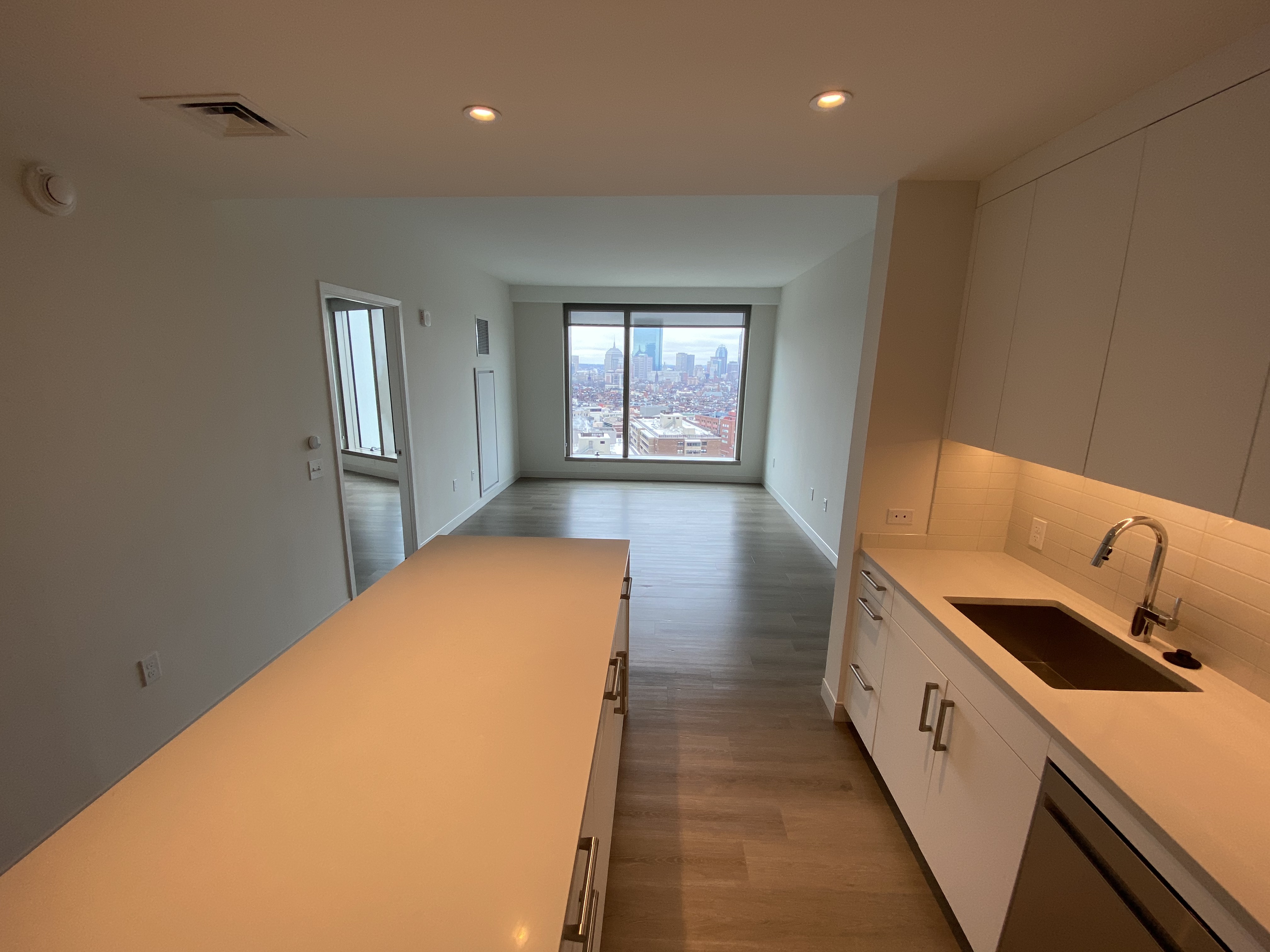 1 bed, 1 bath apartment for rent at 35 Lomasney Way Unit 2409, North End — photo 2 of 9