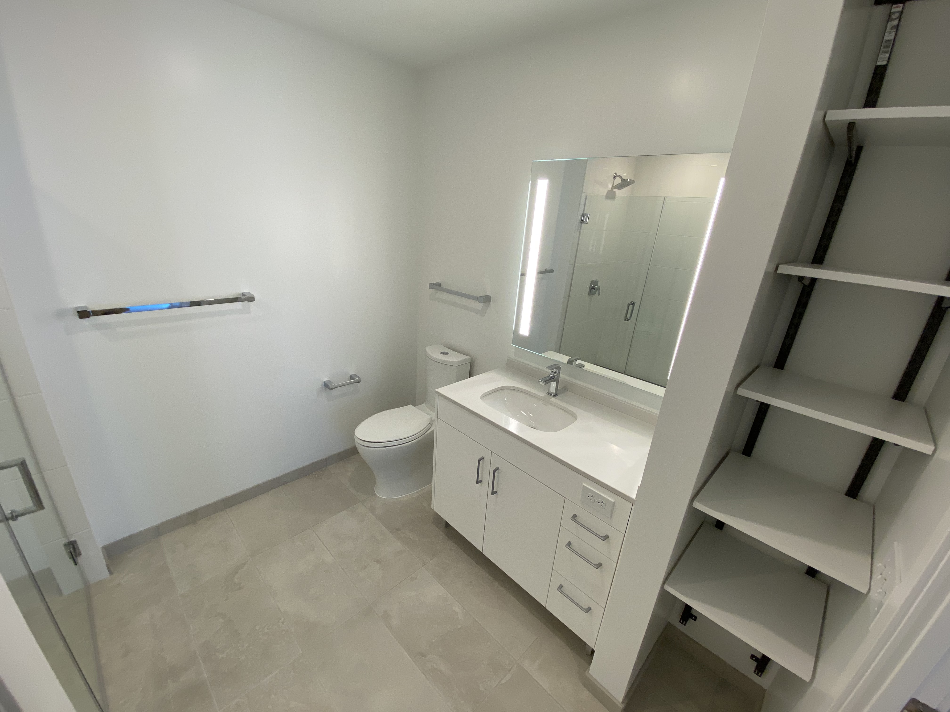 Studio bed, 1 bath apartment for rent at 35 Lomasney Way Unit 2302, North End — photo 3 of 8