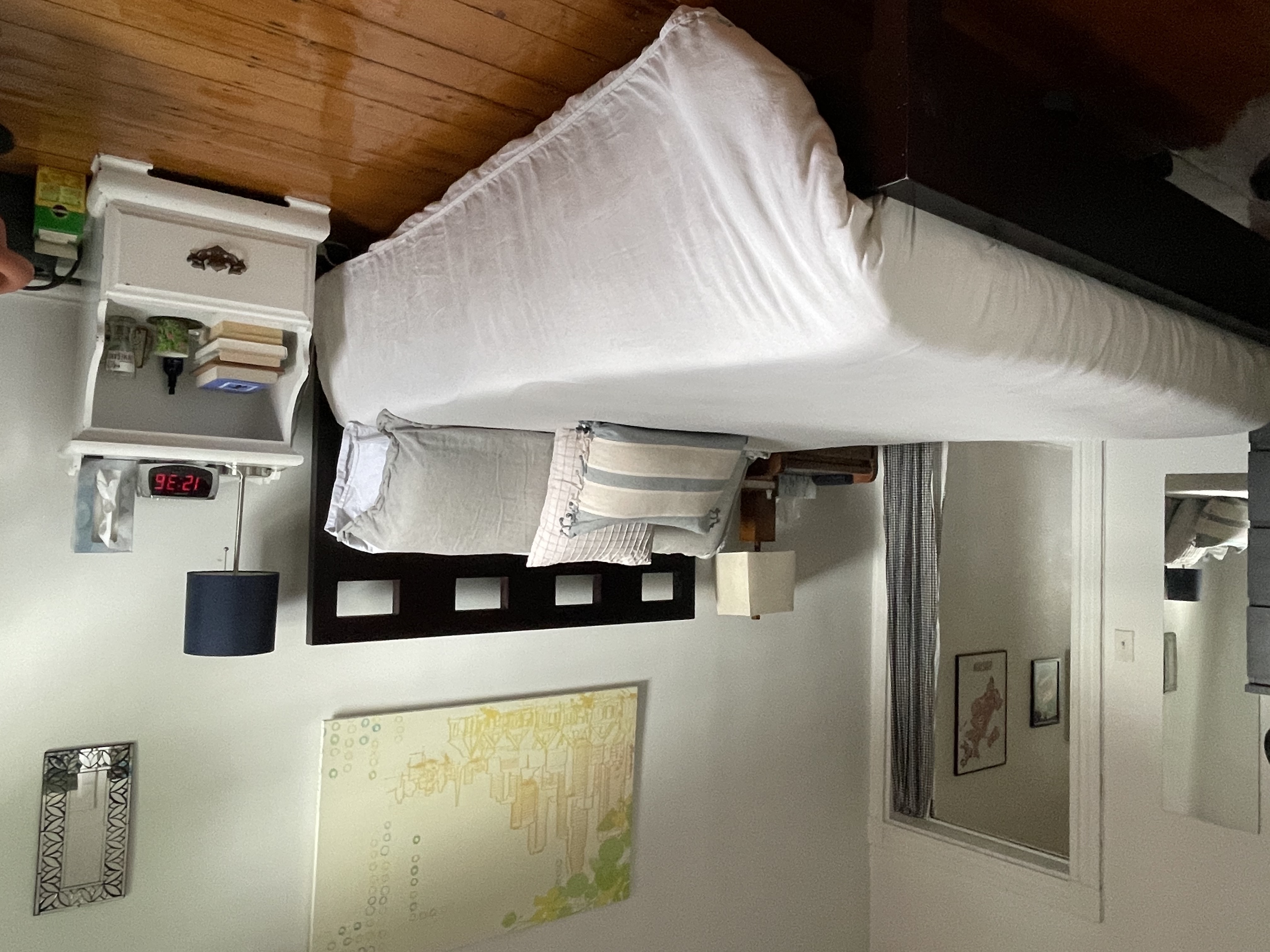 1 bed, 1 bath apartment for rent at 100 Pearl St Unit 1, Central Square — photo 4 of 8