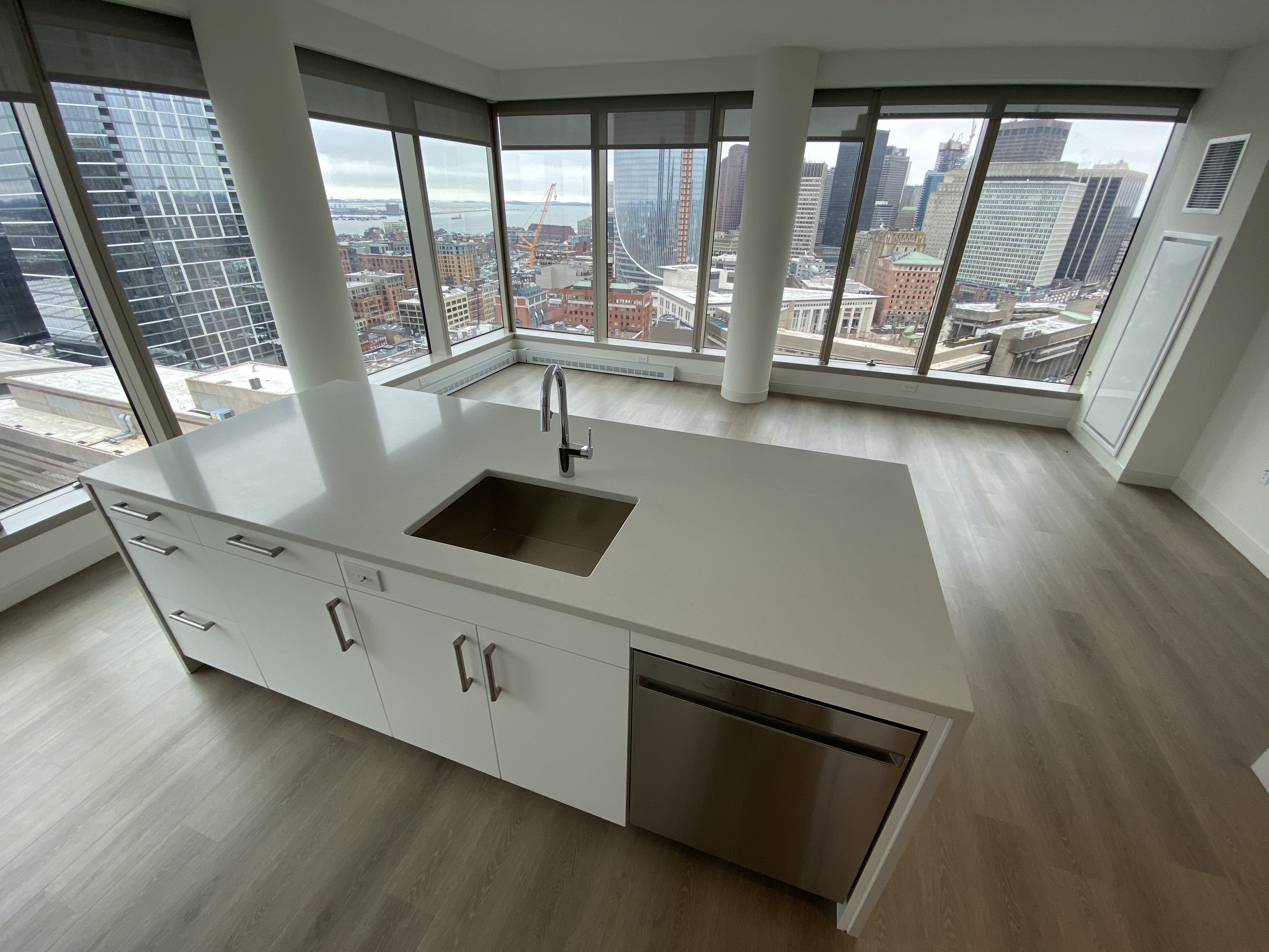 2 bed, 2 bath apartment for rent at 35 Lomasney Way Unit 2604, North End — photo 2 of 14