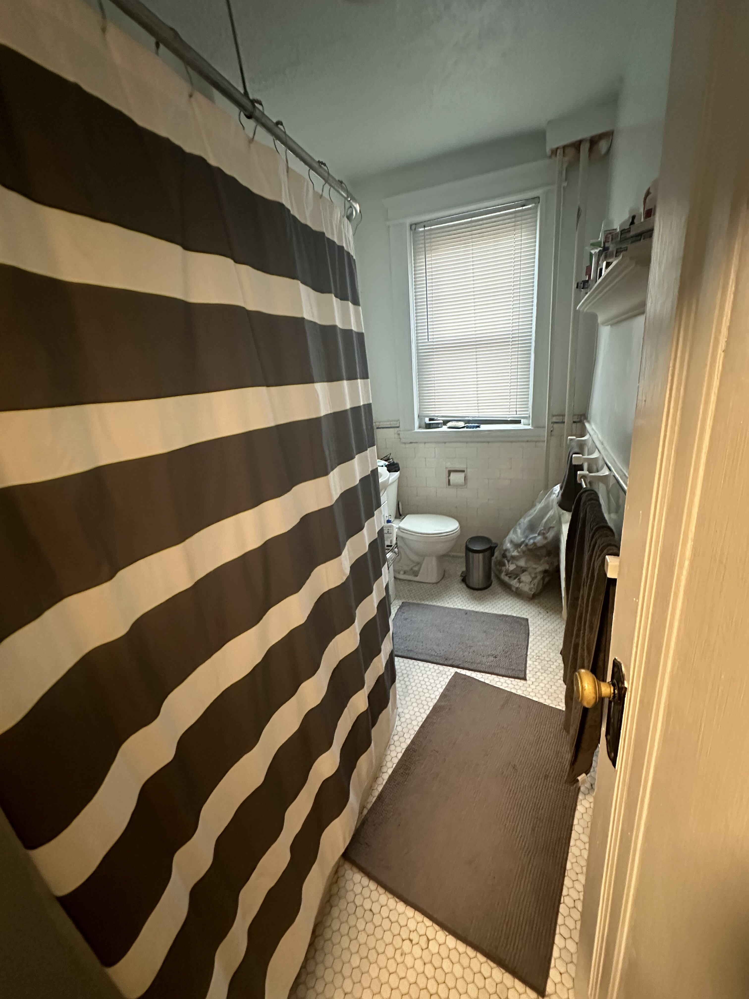 Studio bed, 1 bath apartment for rent at 120 Riverway Unit 10, Fenway — photo 8 of 8