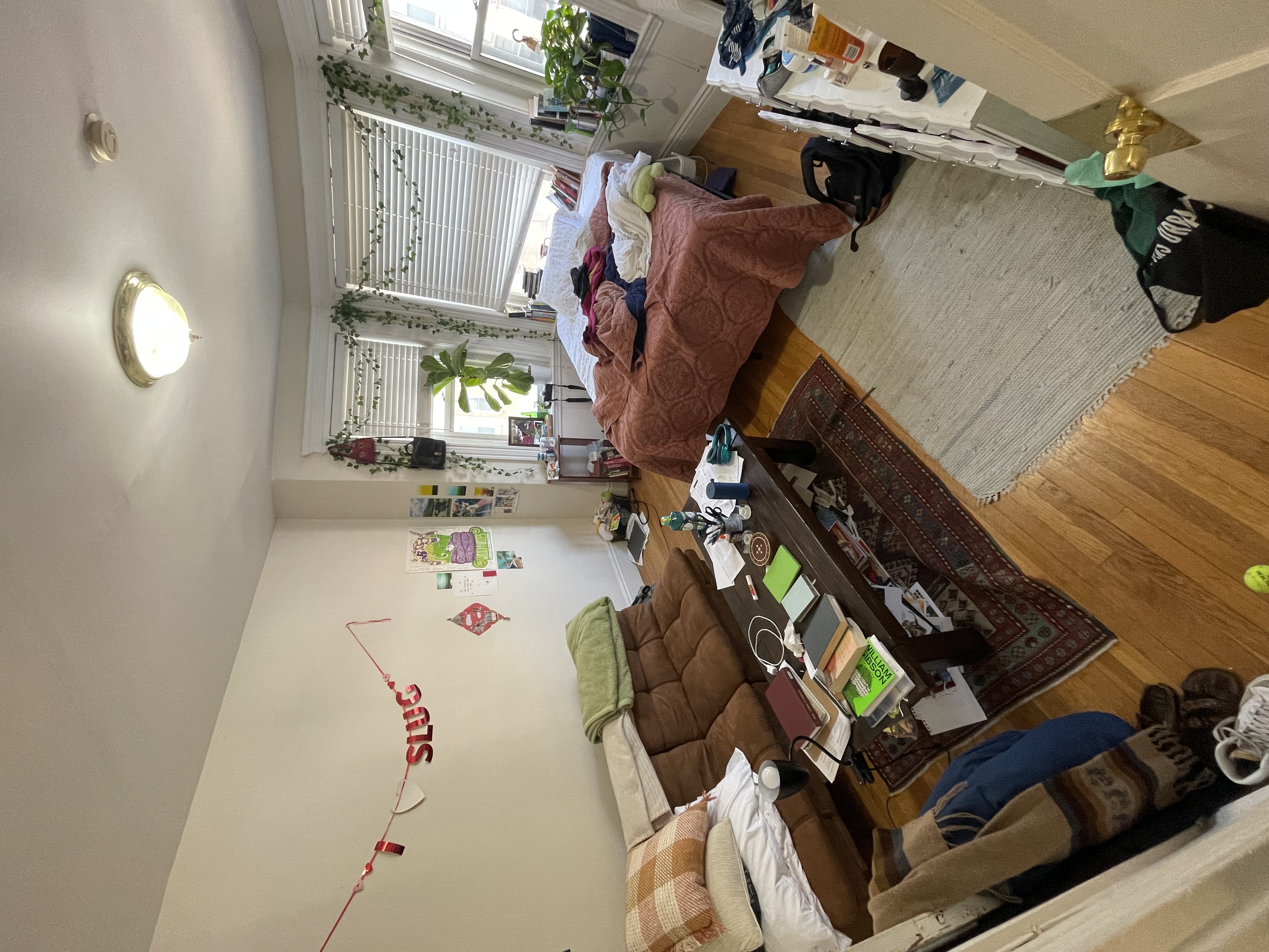 1 bed, 1 bath apartment for rent at 80 Gordon St Unit 12, Brighton — photo 1 of 9