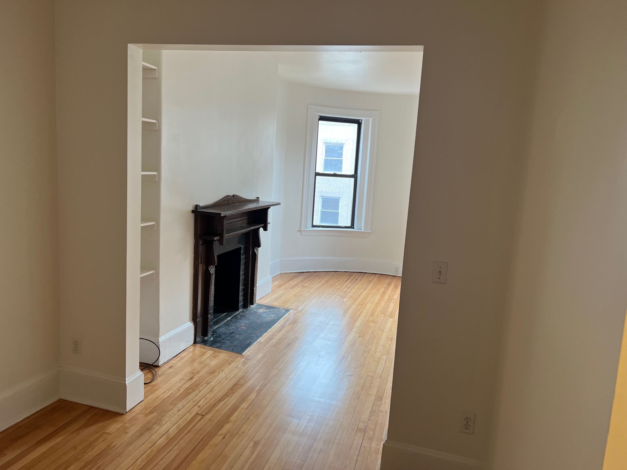 2 bed, 1 bath apartment for rent at 19 Hemenway St Unit 4, Fenway — photo 6 of 16