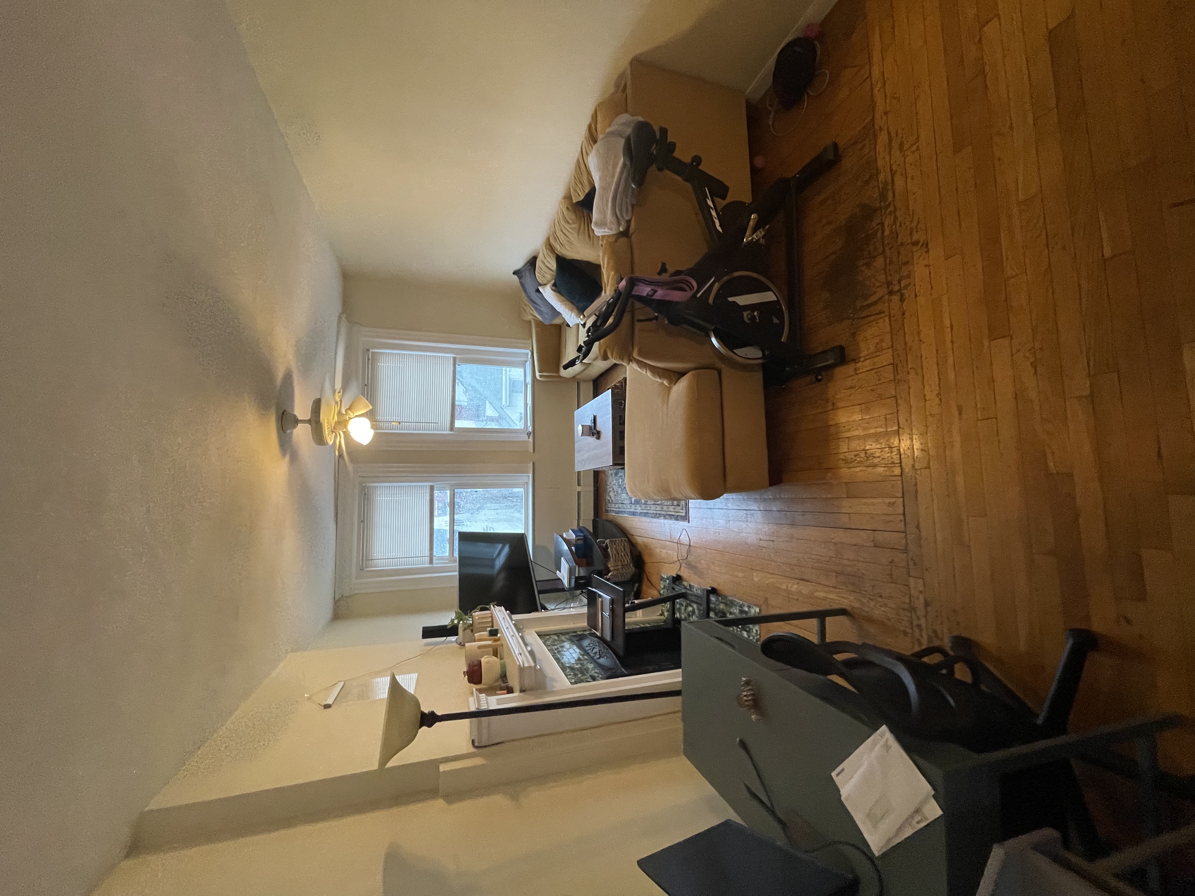 2 bed, 1 bath apartment for rent at 19 Chester St Unit 9, Allston — photo 2 of 9