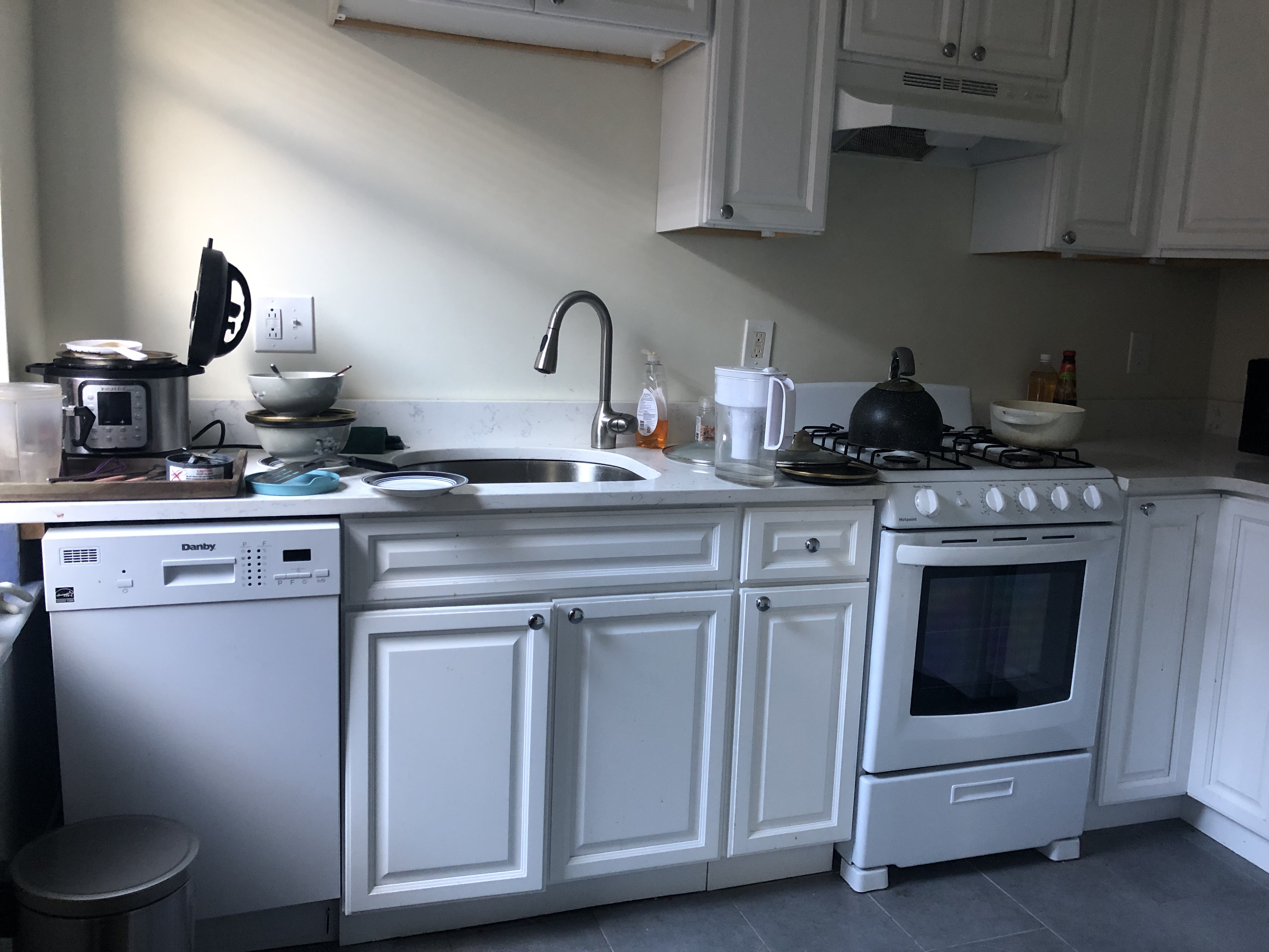 1 bed, 1 bath apartment for rent at 349 Pleasant St Unit B1-3, Malden — photo 1 of 5