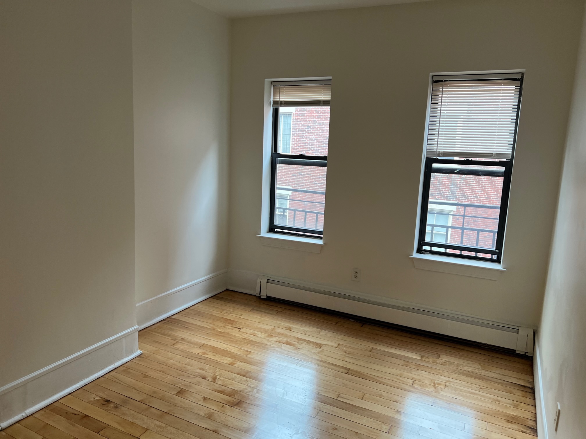 2 bed, 1 bath apartment for rent at 19 Hemenway St Unit 4, Fenway — photo 16 of 16